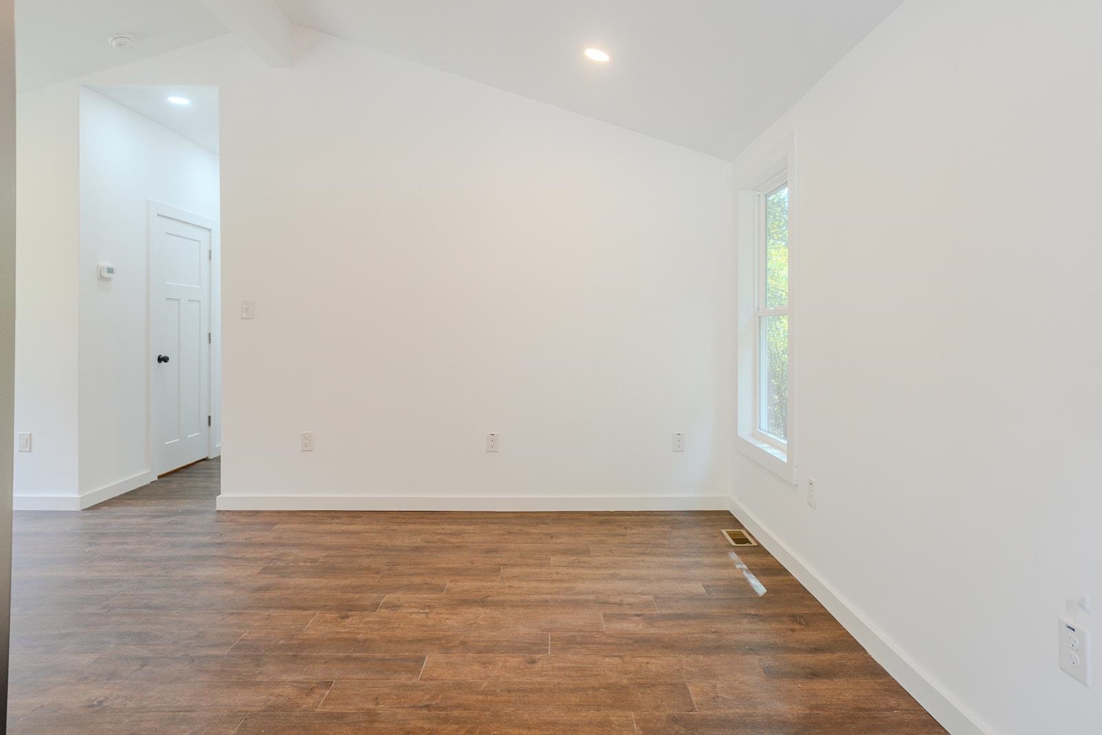 123 Becky's Boulevard Property Photo 4
