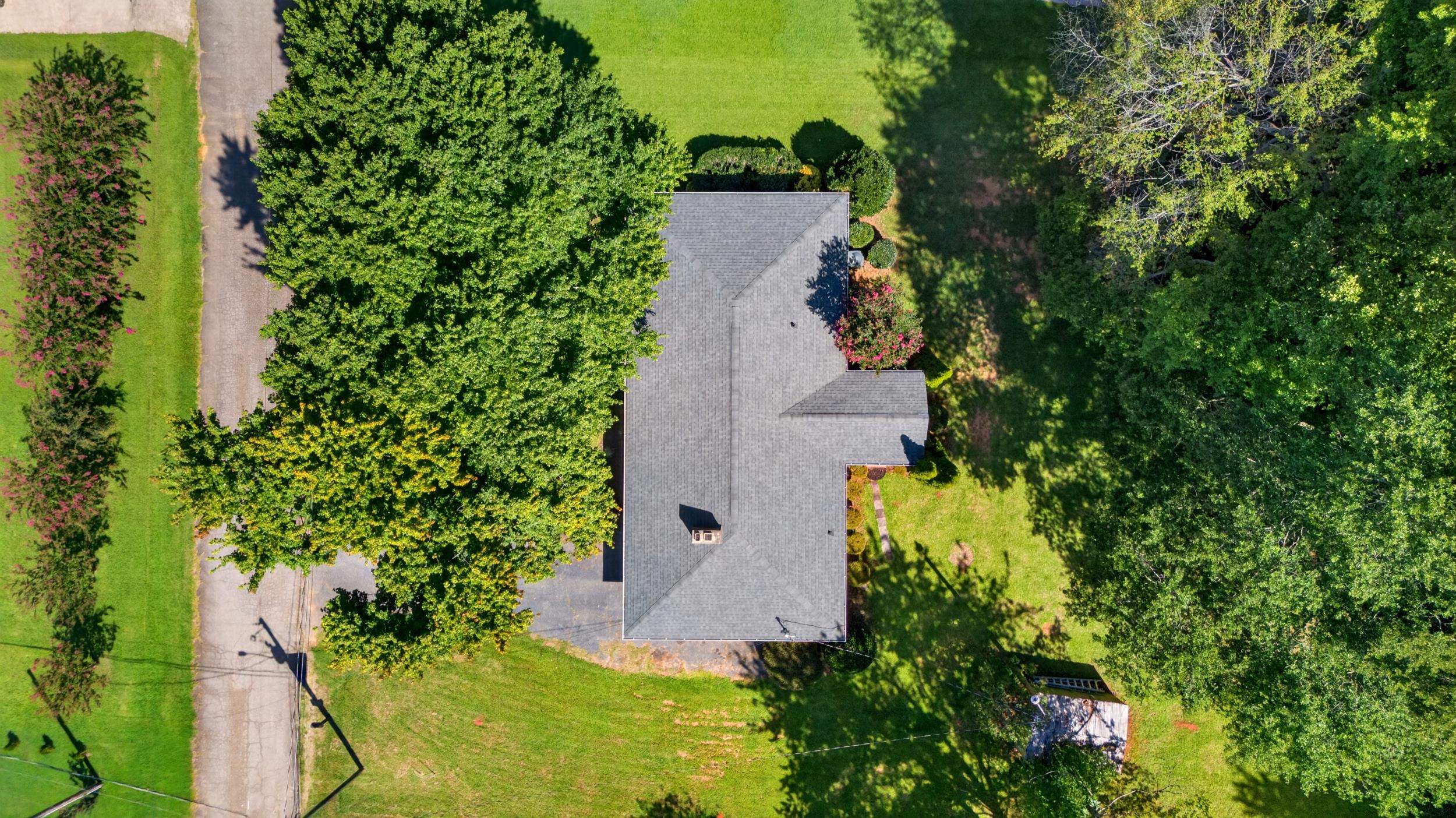 136 James Avenue Property Photo 8