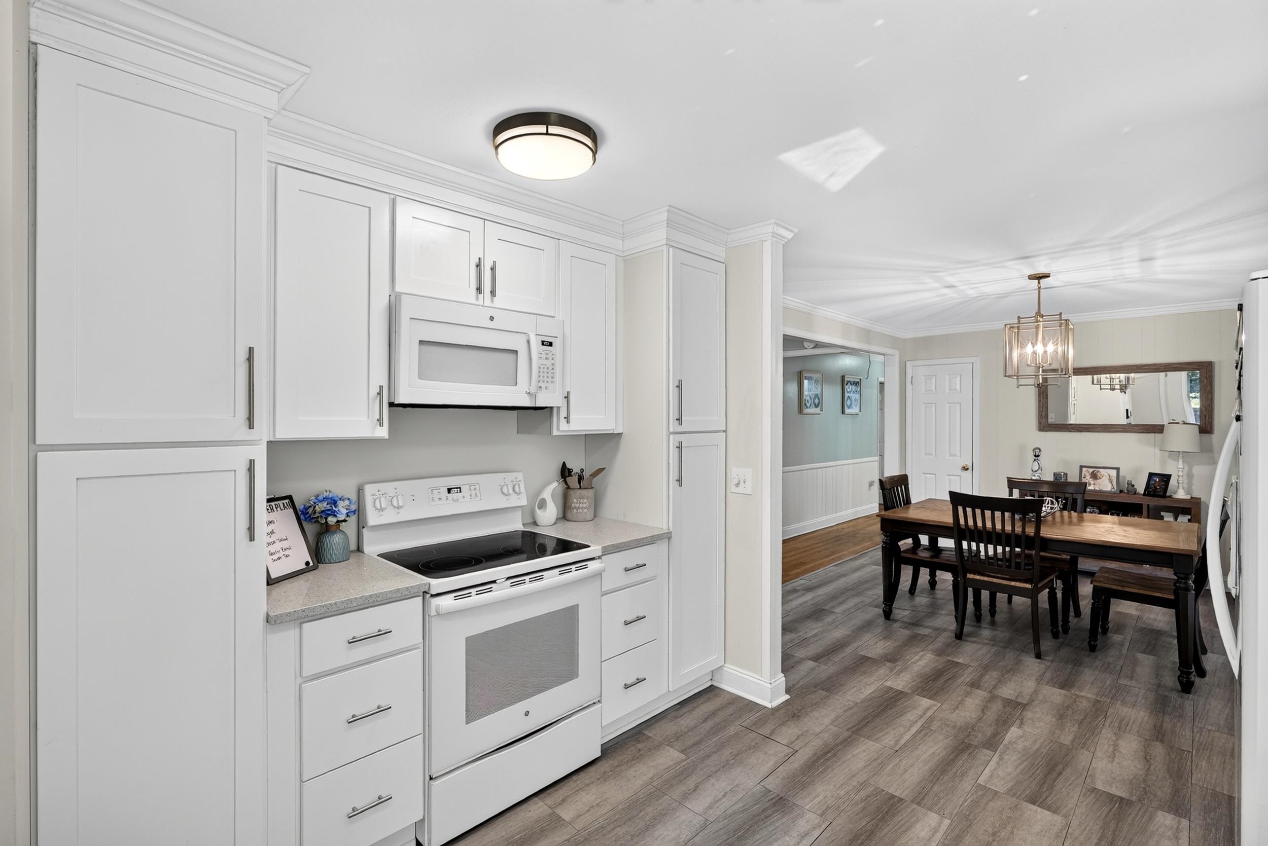 136 James Avenue Property Photo 23