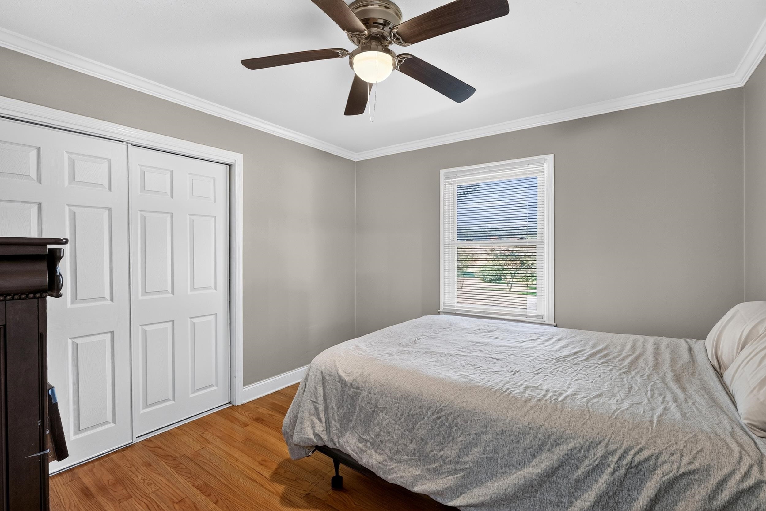 136 James Avenue Property Photo 31