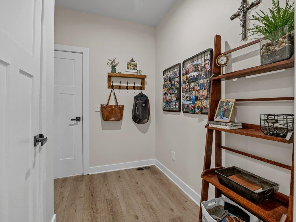 1080 Sousa Court Property Photo 4