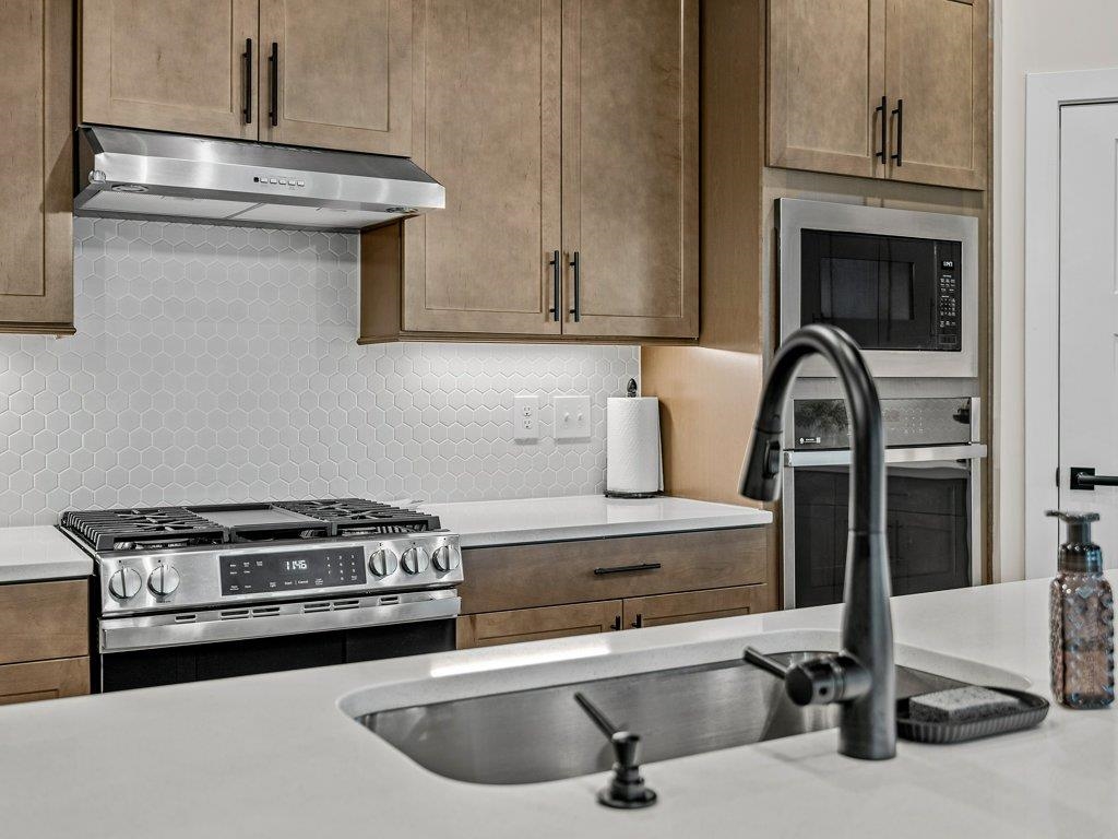 1080 Sousa Court Property Photo 14