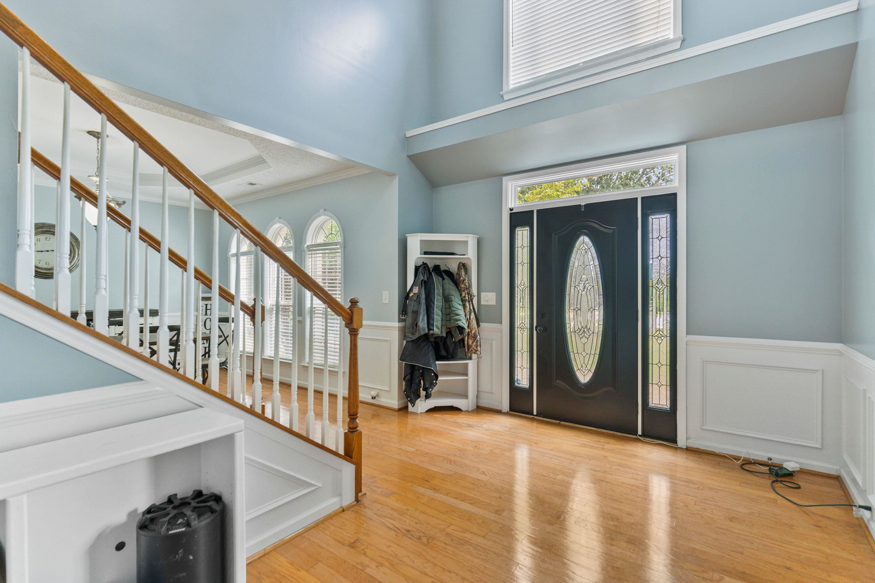477 Waterford Point Drive Property Photo 3