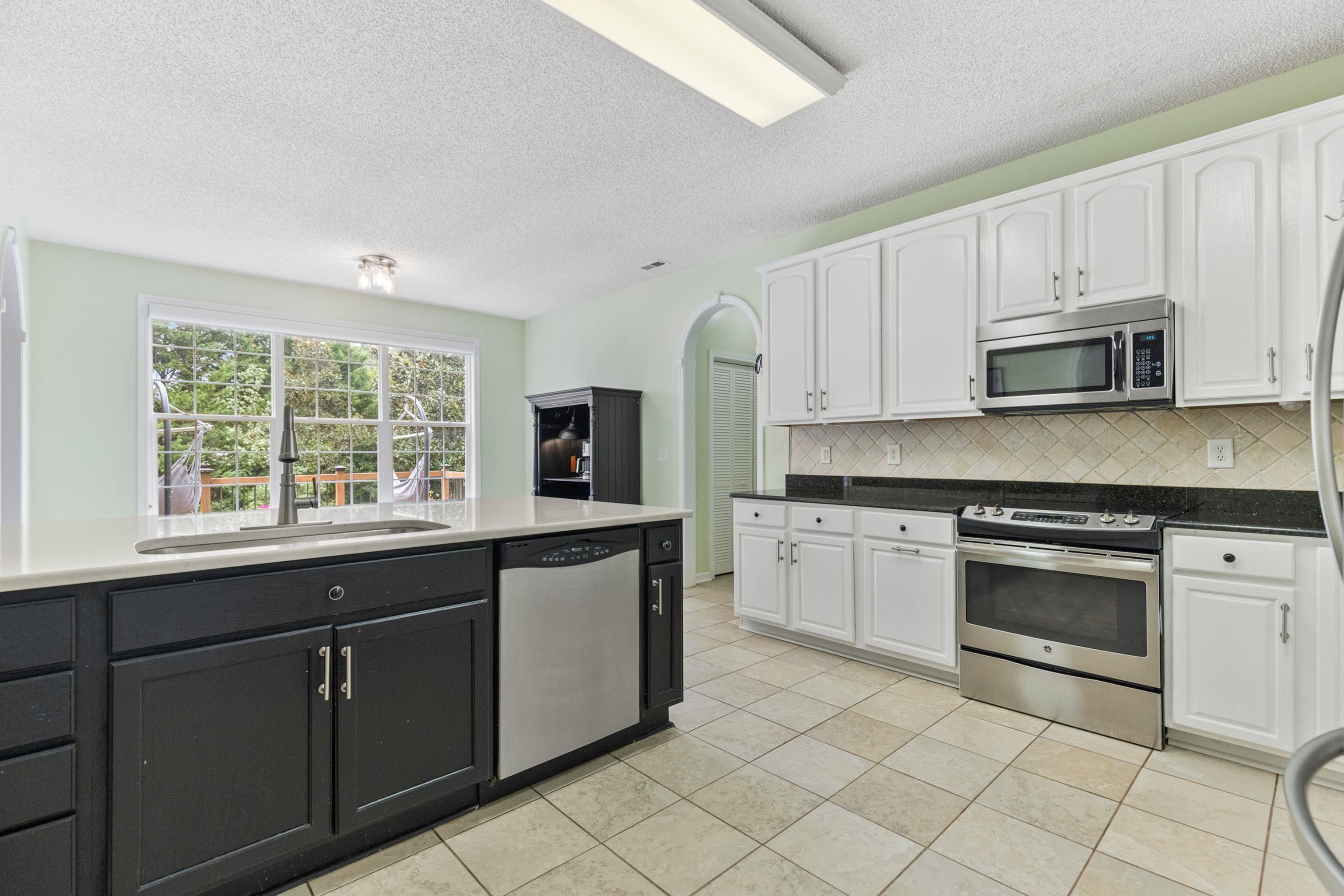 477 Waterford Point Drive Property Photo 15
