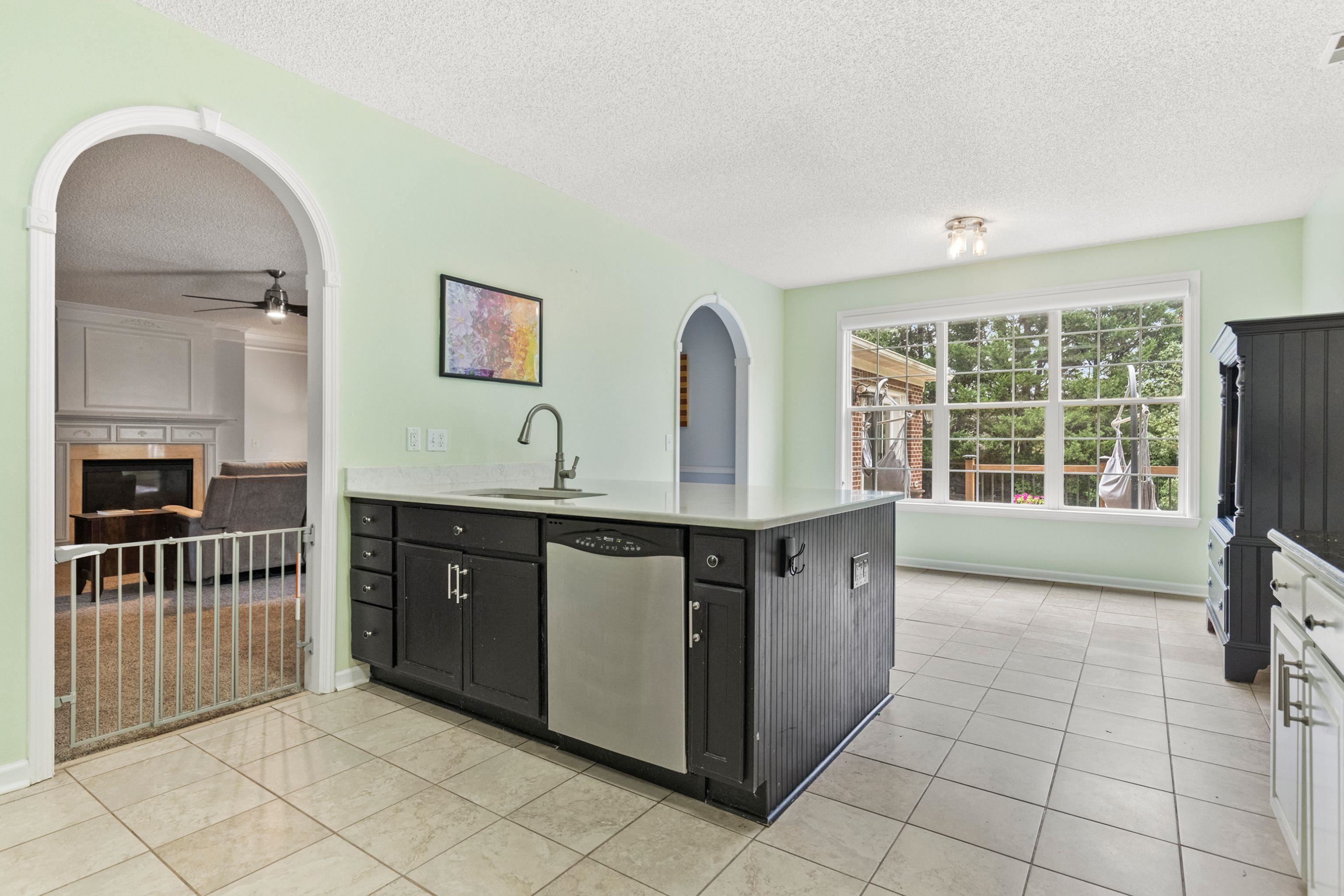 477 Waterford Point Drive Property Photo 17