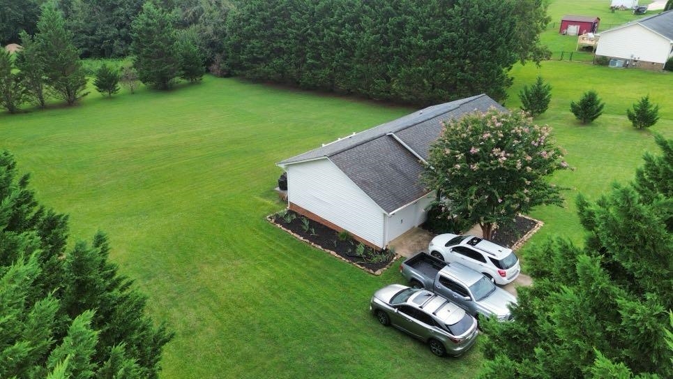 1081 Robbs School Rd Property Photo 12