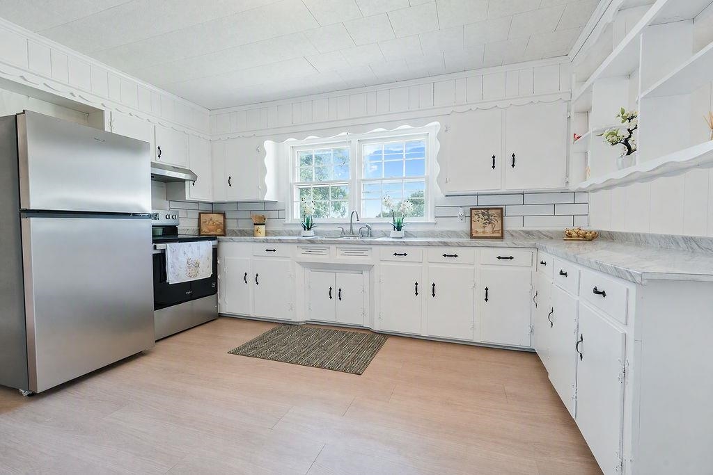 1407 Casey Creek Rd Property Photo 5