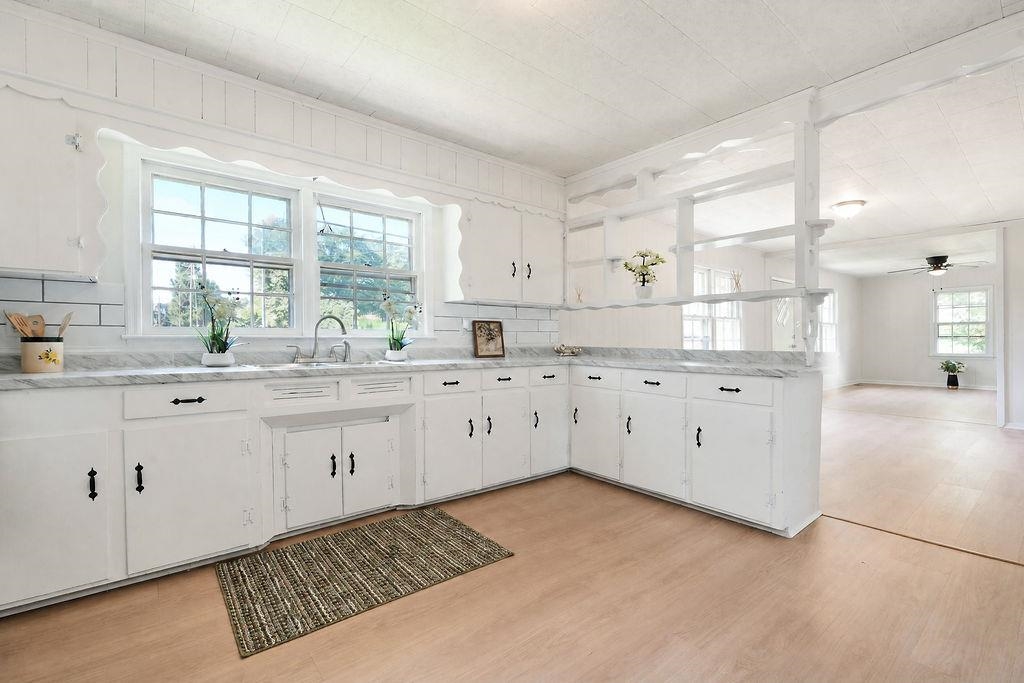 1407 Casey Creek Rd Property Photo 6