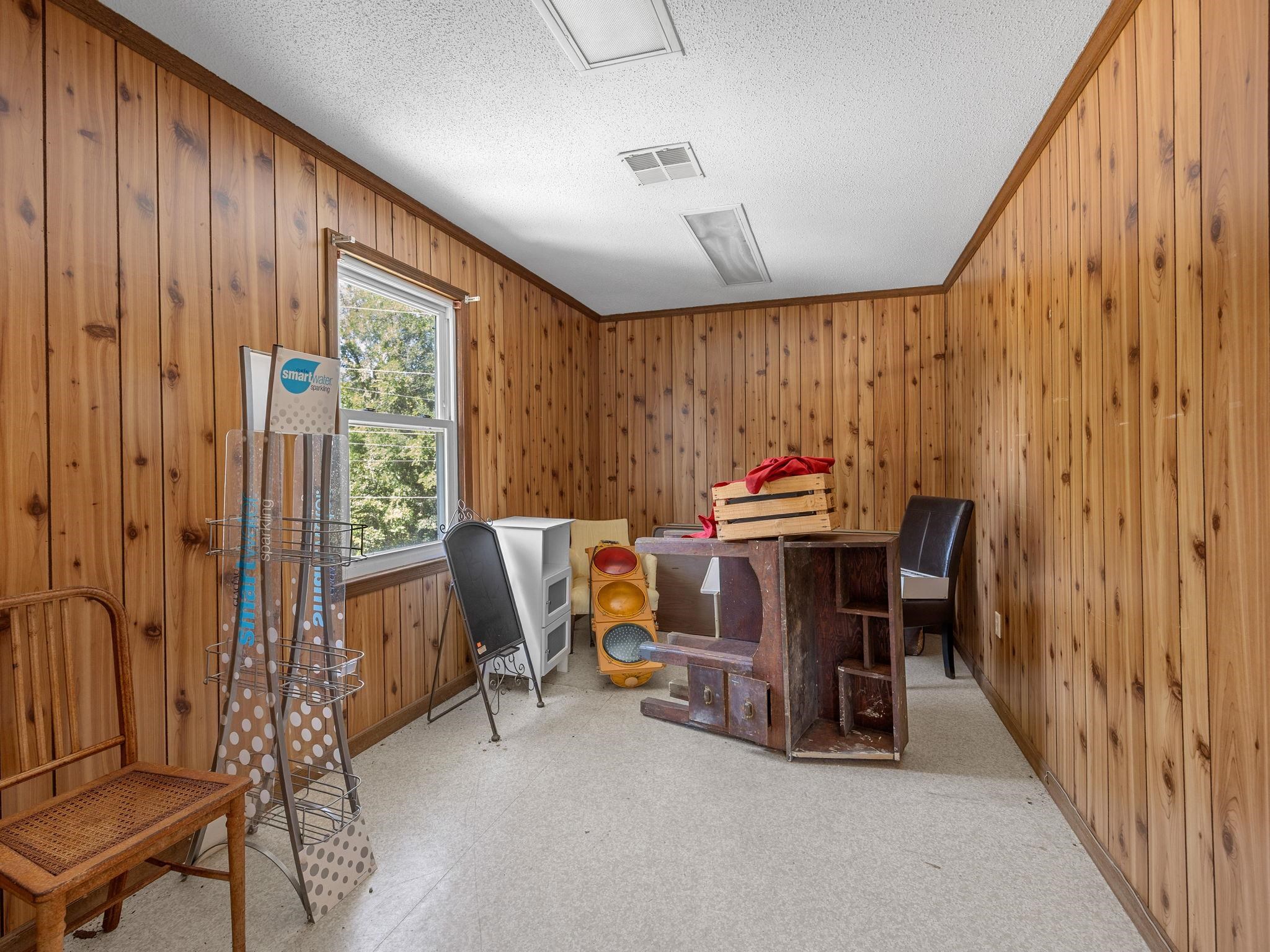 341173 Property Photo 16