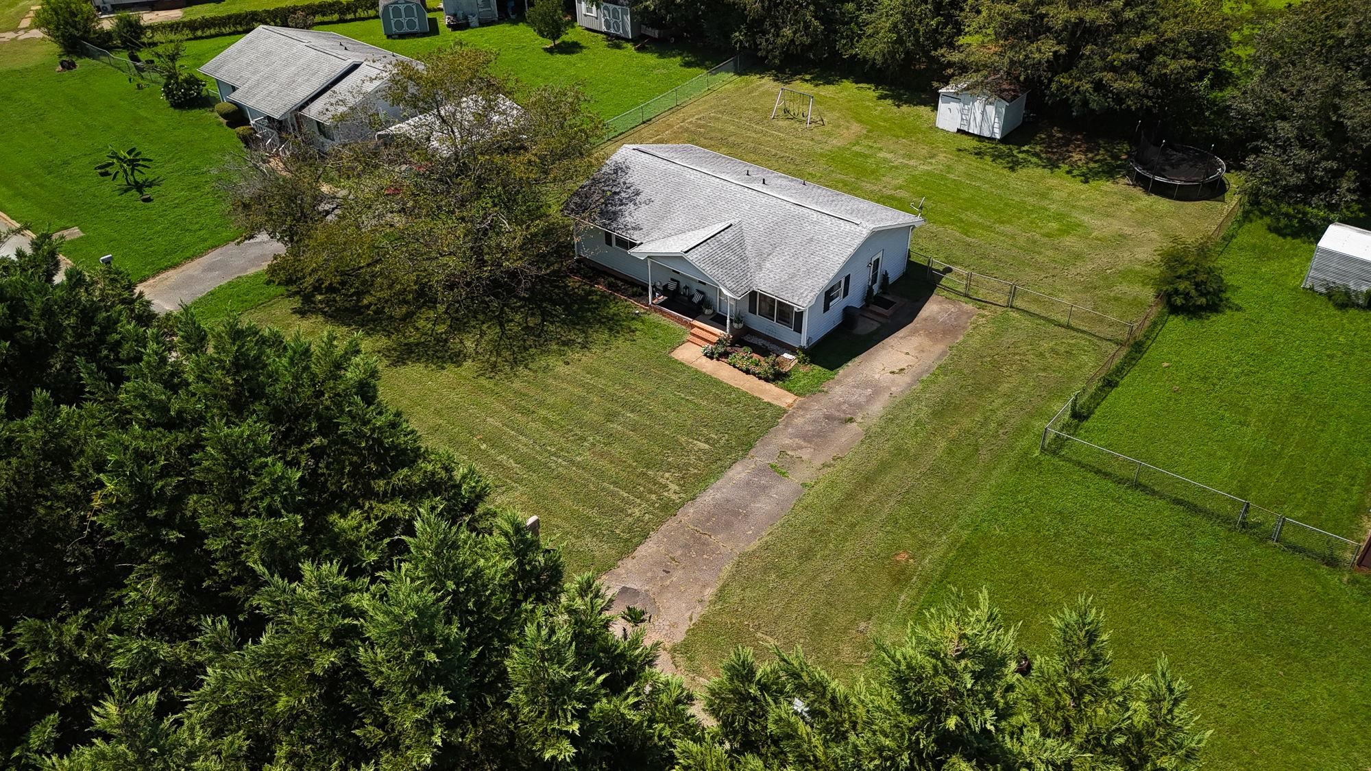 105 Stone Drive Property Photo 14