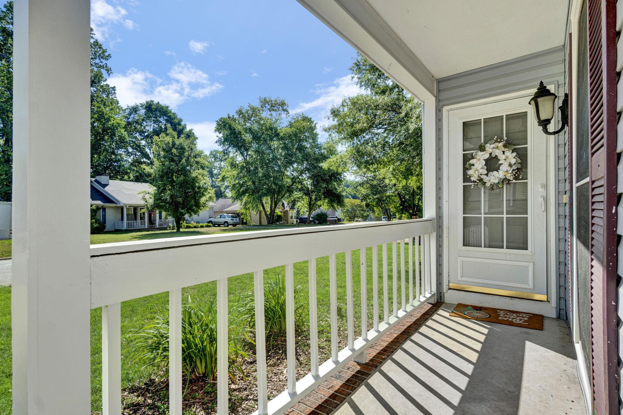 310 Dunwoody Drive Property Photo 4