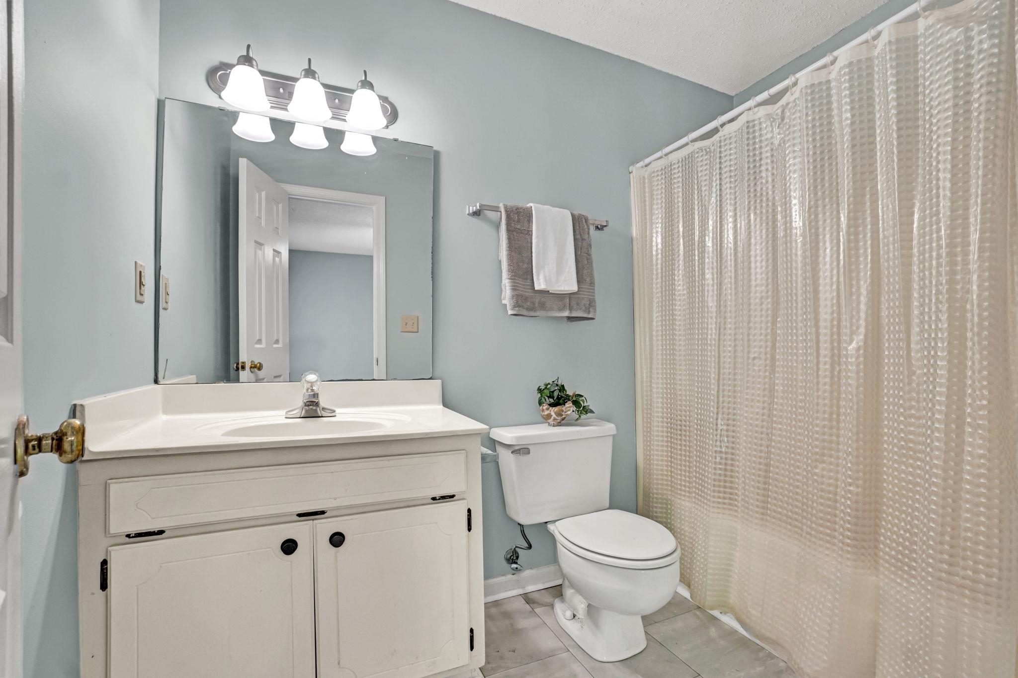 310 Dunwoody Drive Property Photo 19