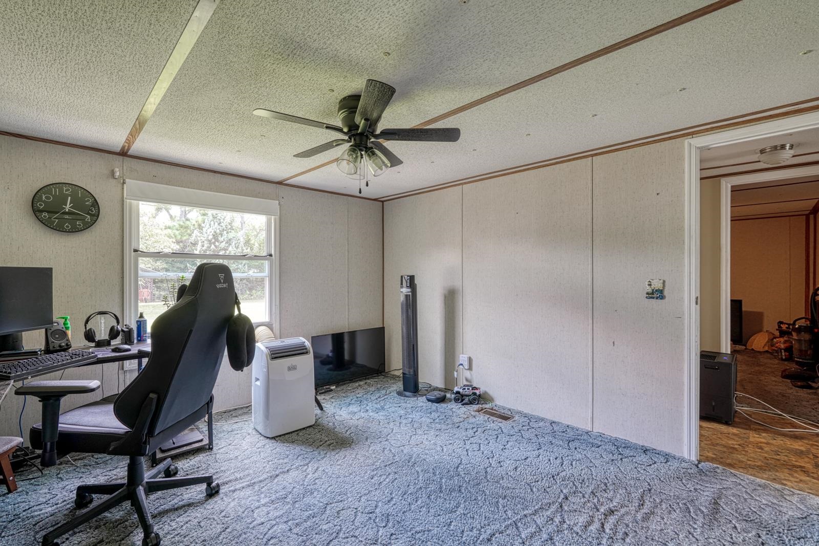 9 W Tyger Court Property Photo 12