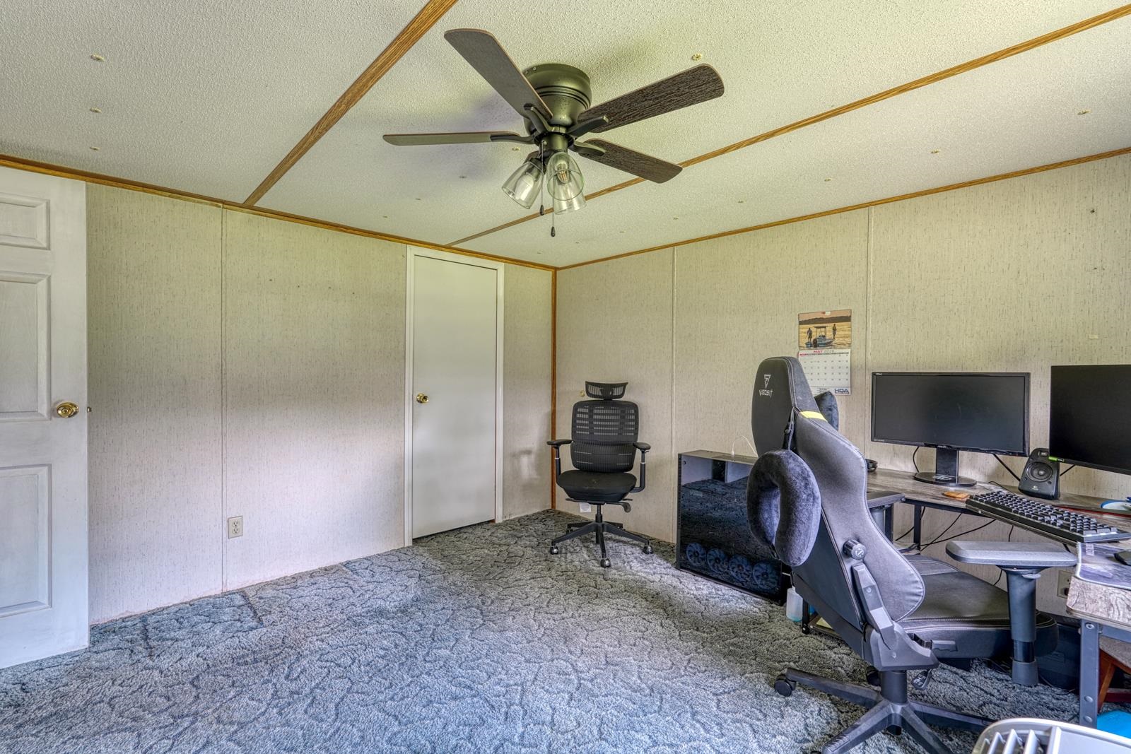 9 W Tyger Court Property Photo 13