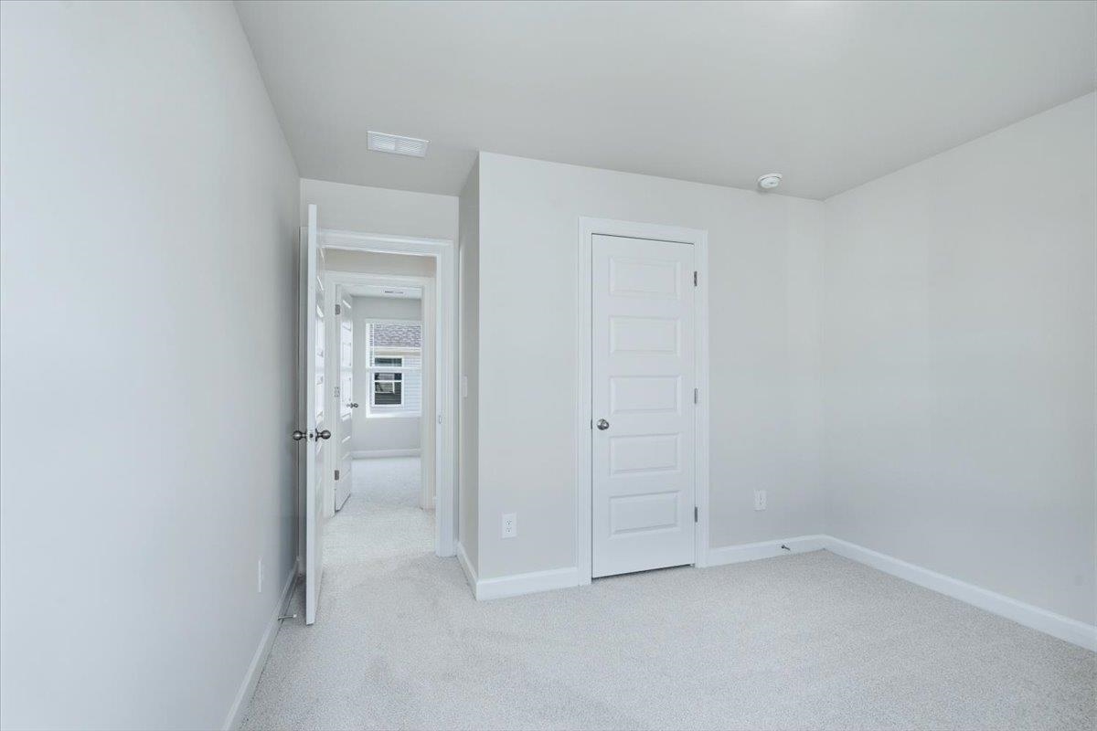 136 Gardner Avenue Property Photo 14