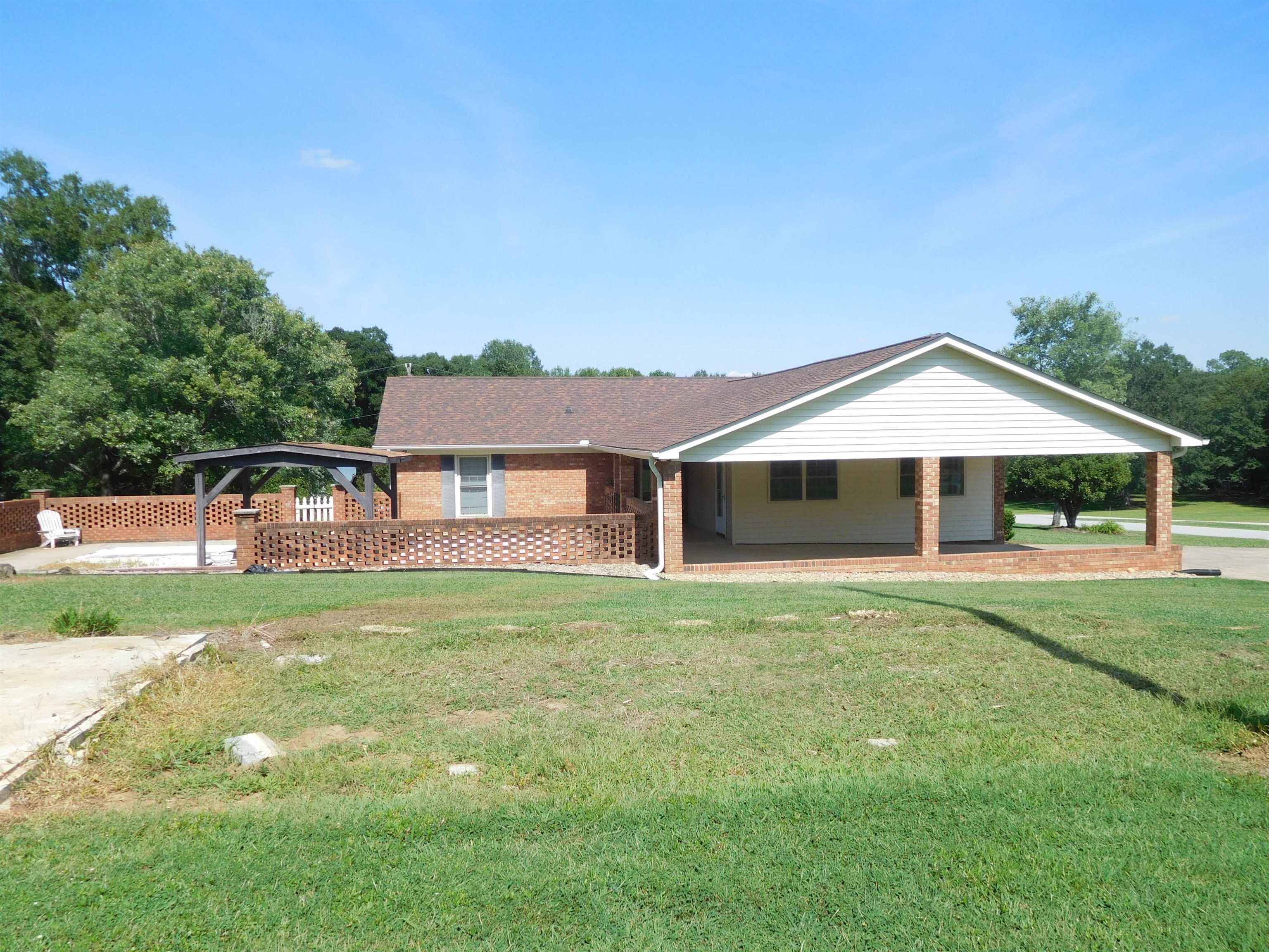 620 S Shelby Street Property Photo 3