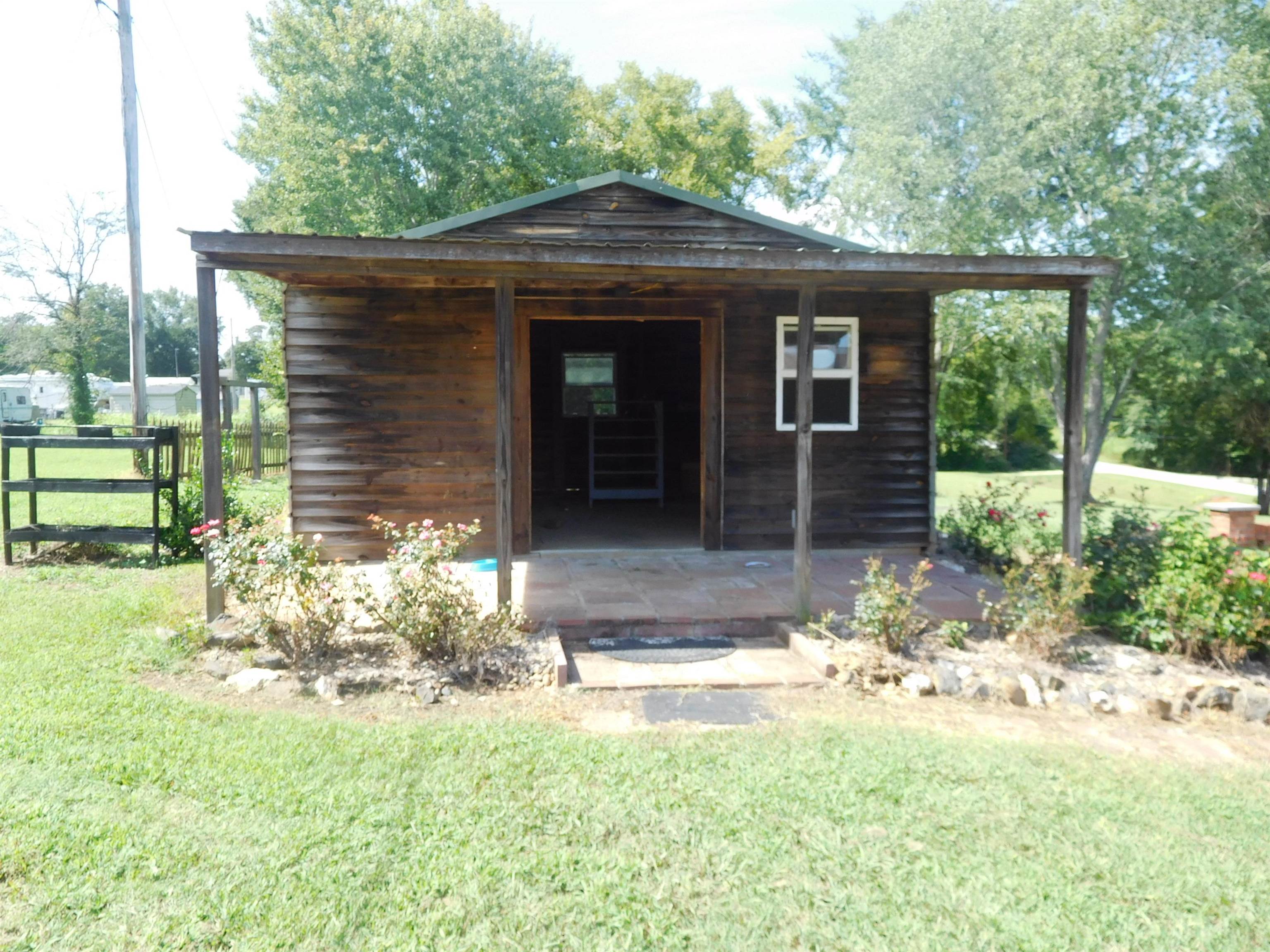 620 S Shelby Street Property Photo 5
