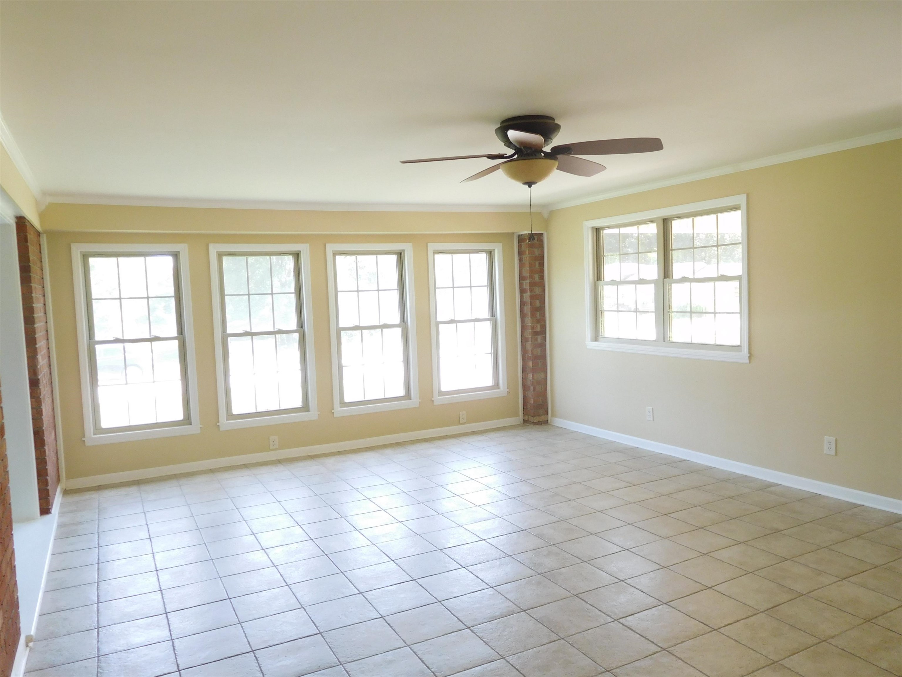620 S Shelby Street Property Photo 11