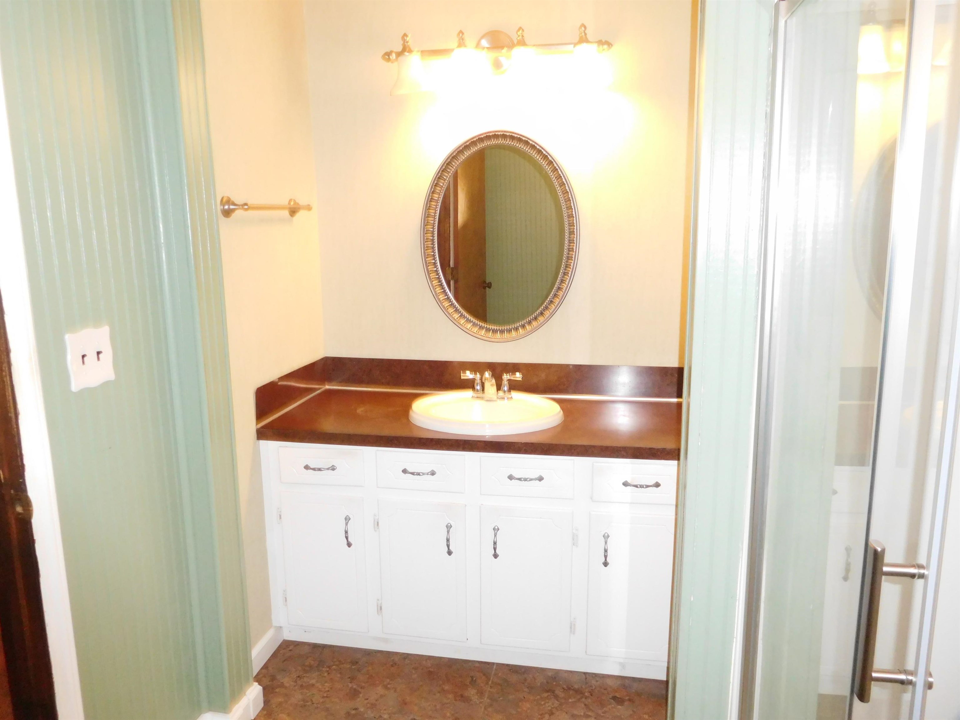 620 S Shelby Street Property Photo 20
