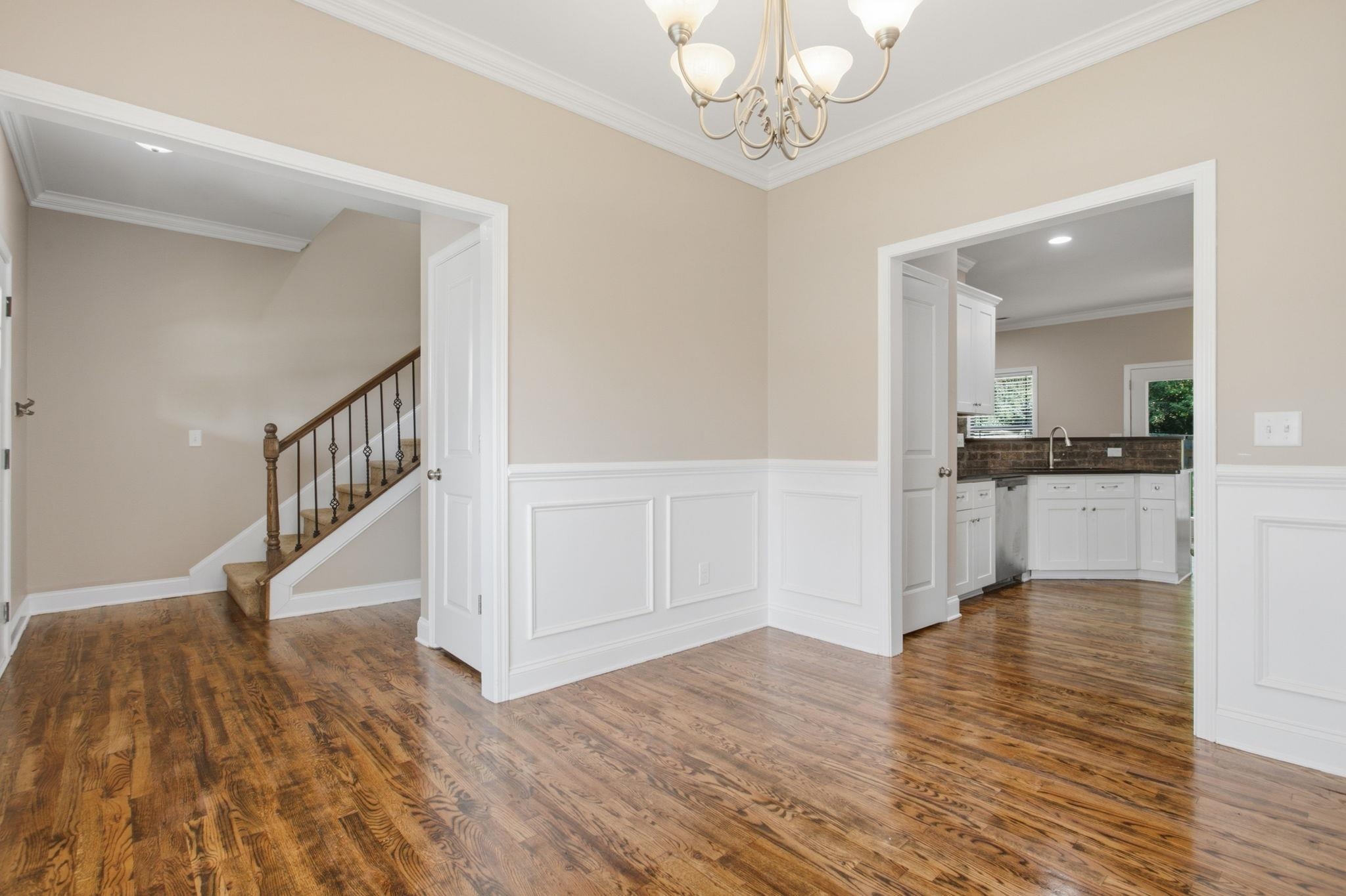 1000 Sheila Avenue Property Photo 3