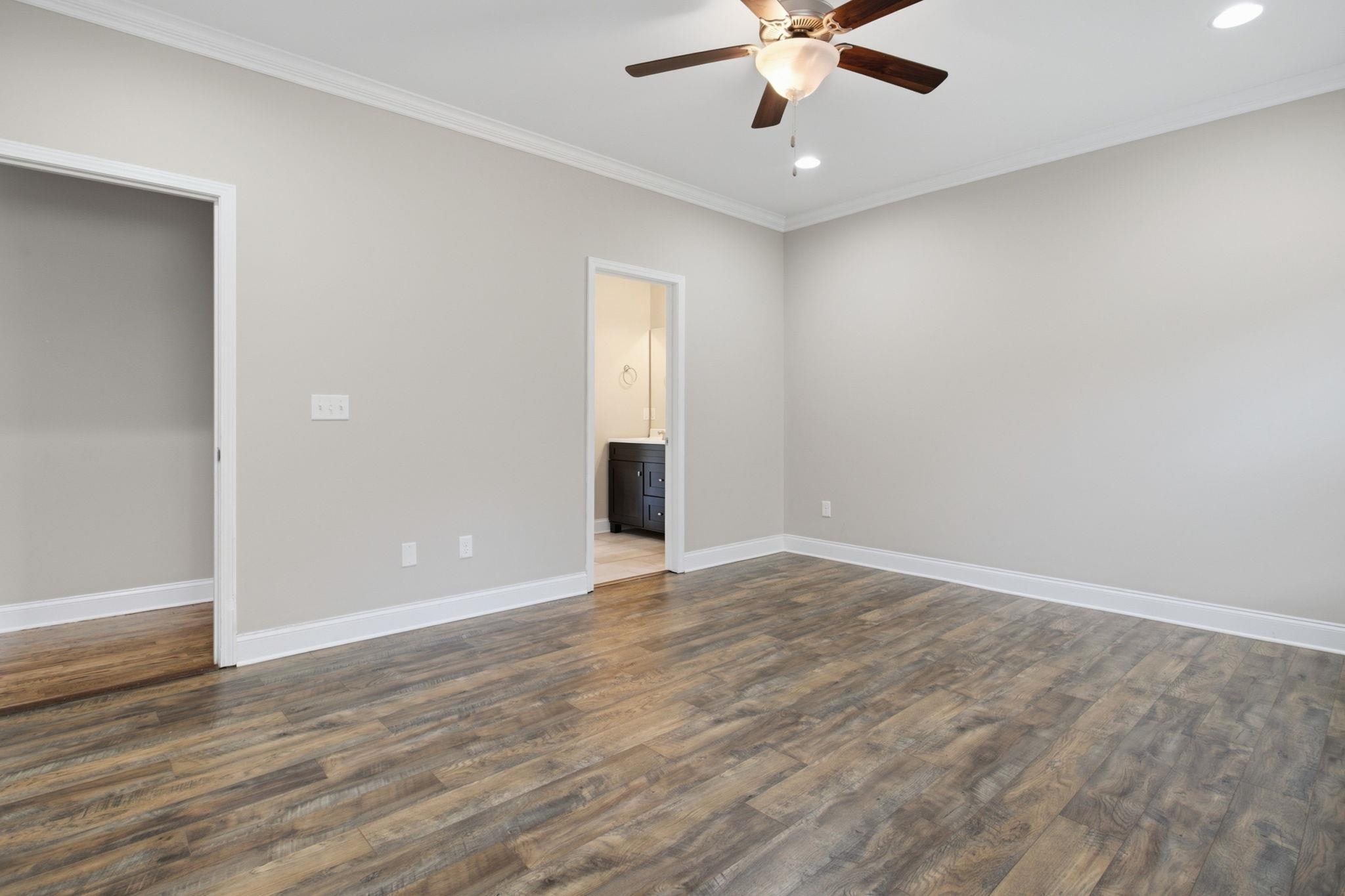 1000 Sheila Avenue Property Photo 17
