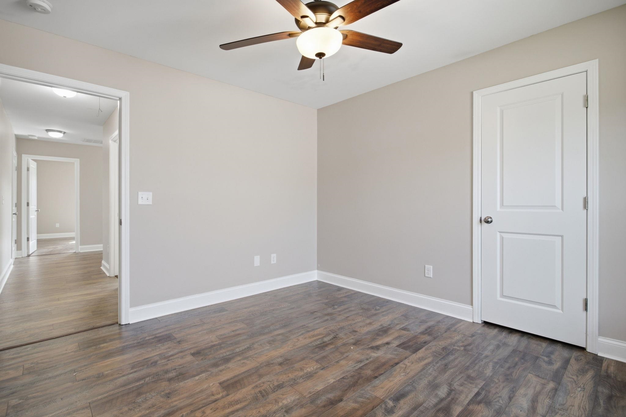 1000 Sheila Avenue Property Photo 28