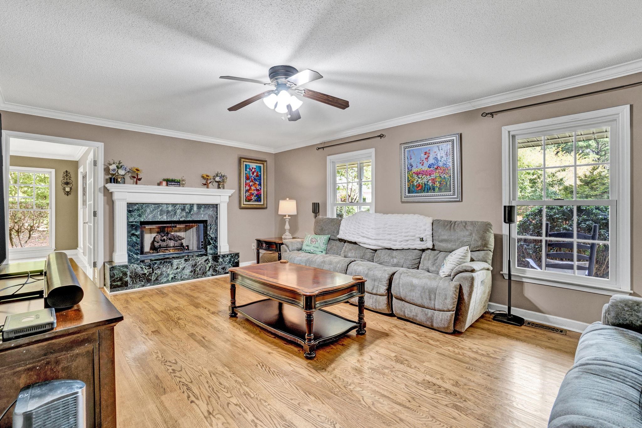 10 Woodsage Court Property Photo 3