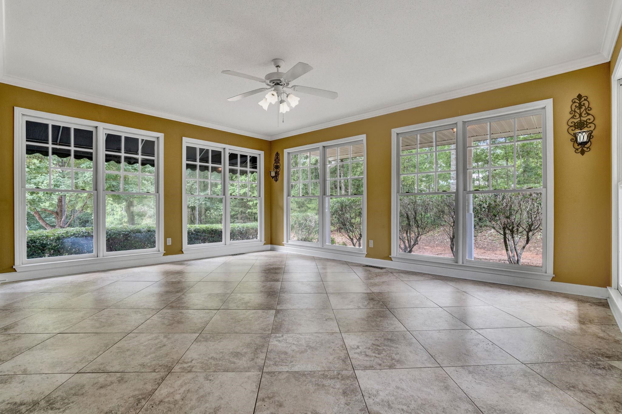 10 Woodsage Court Property Photo 5