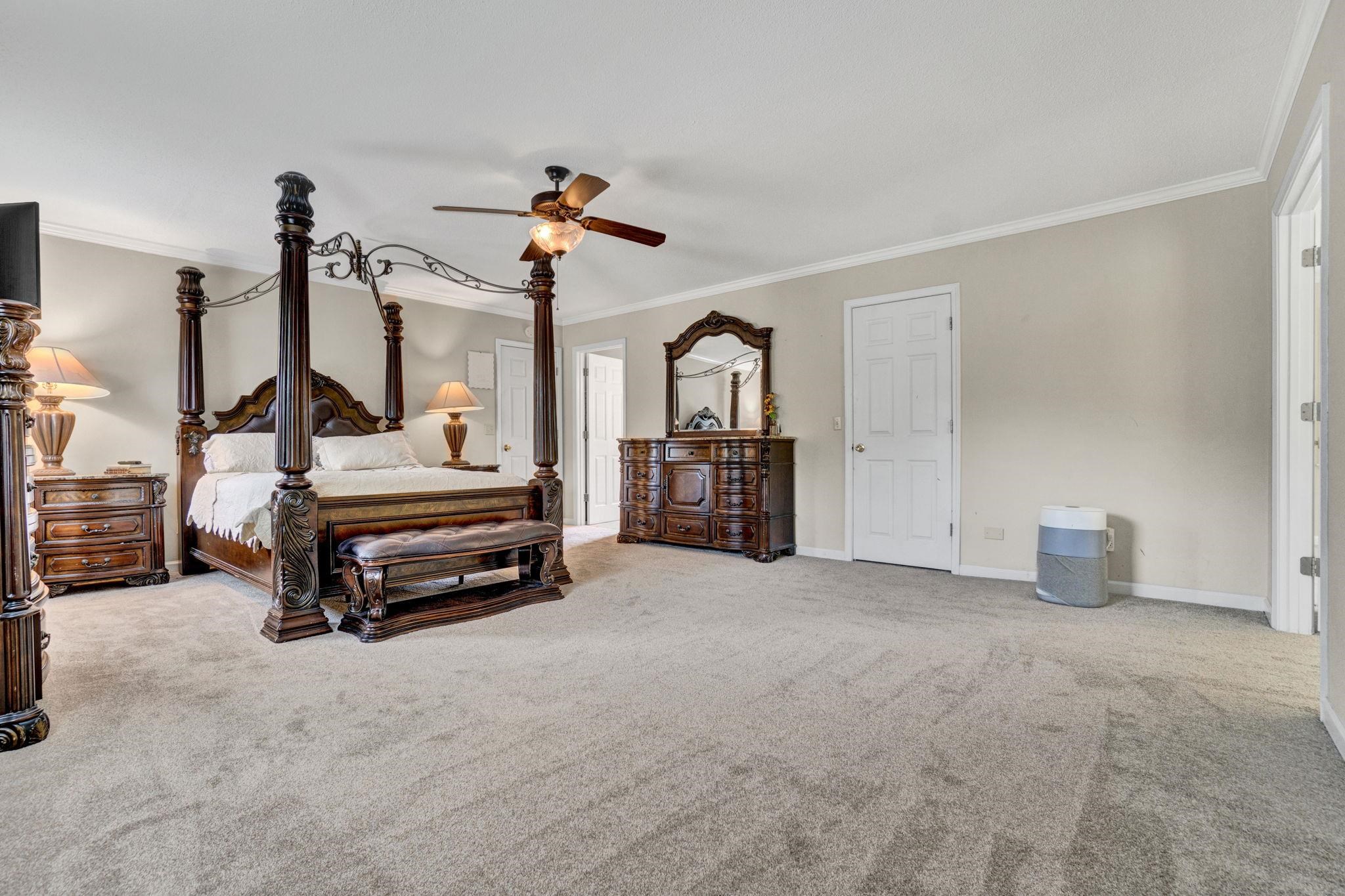 10 Woodsage Court Property Photo 20