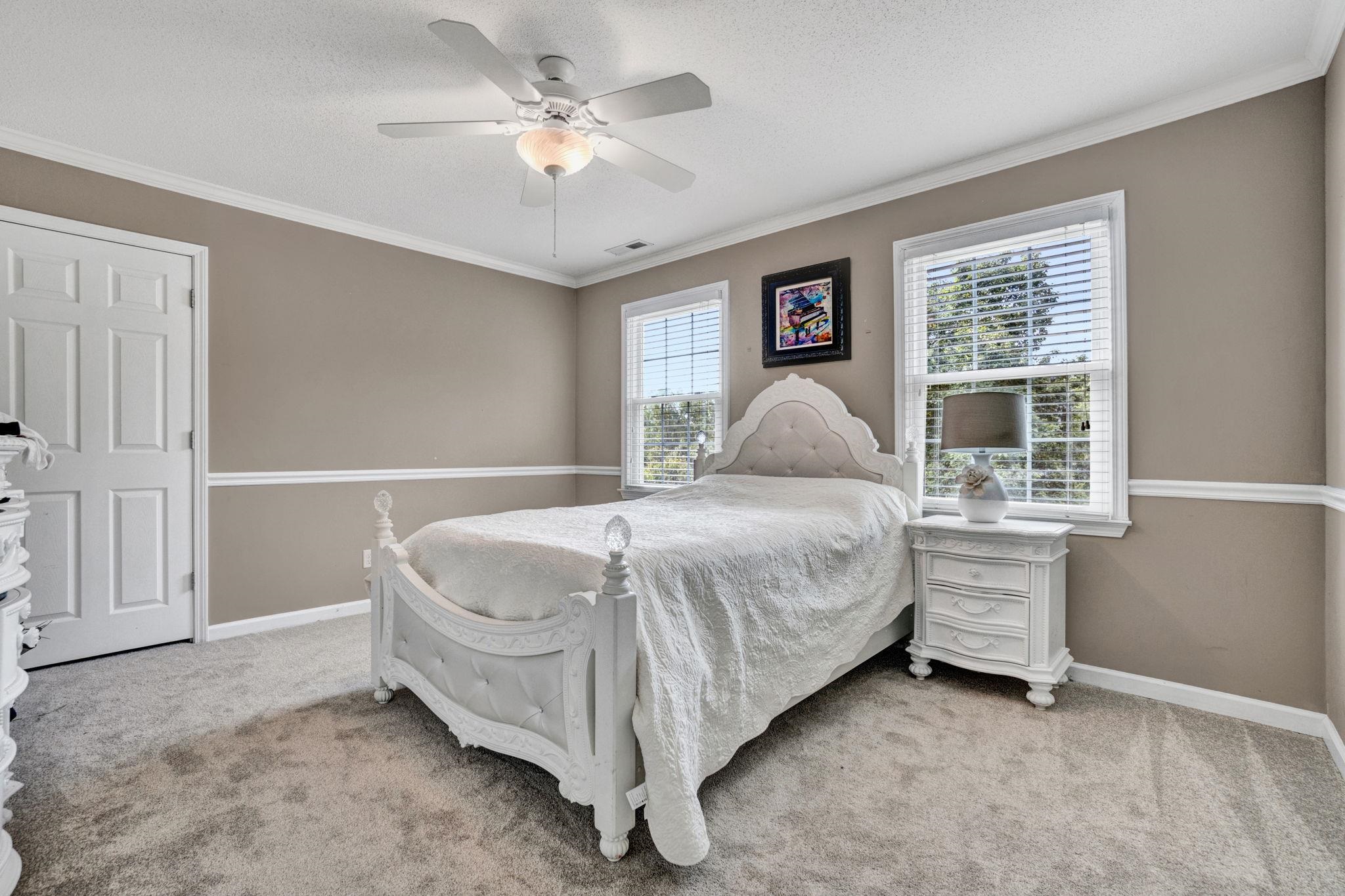 10 Woodsage Court Property Photo 29