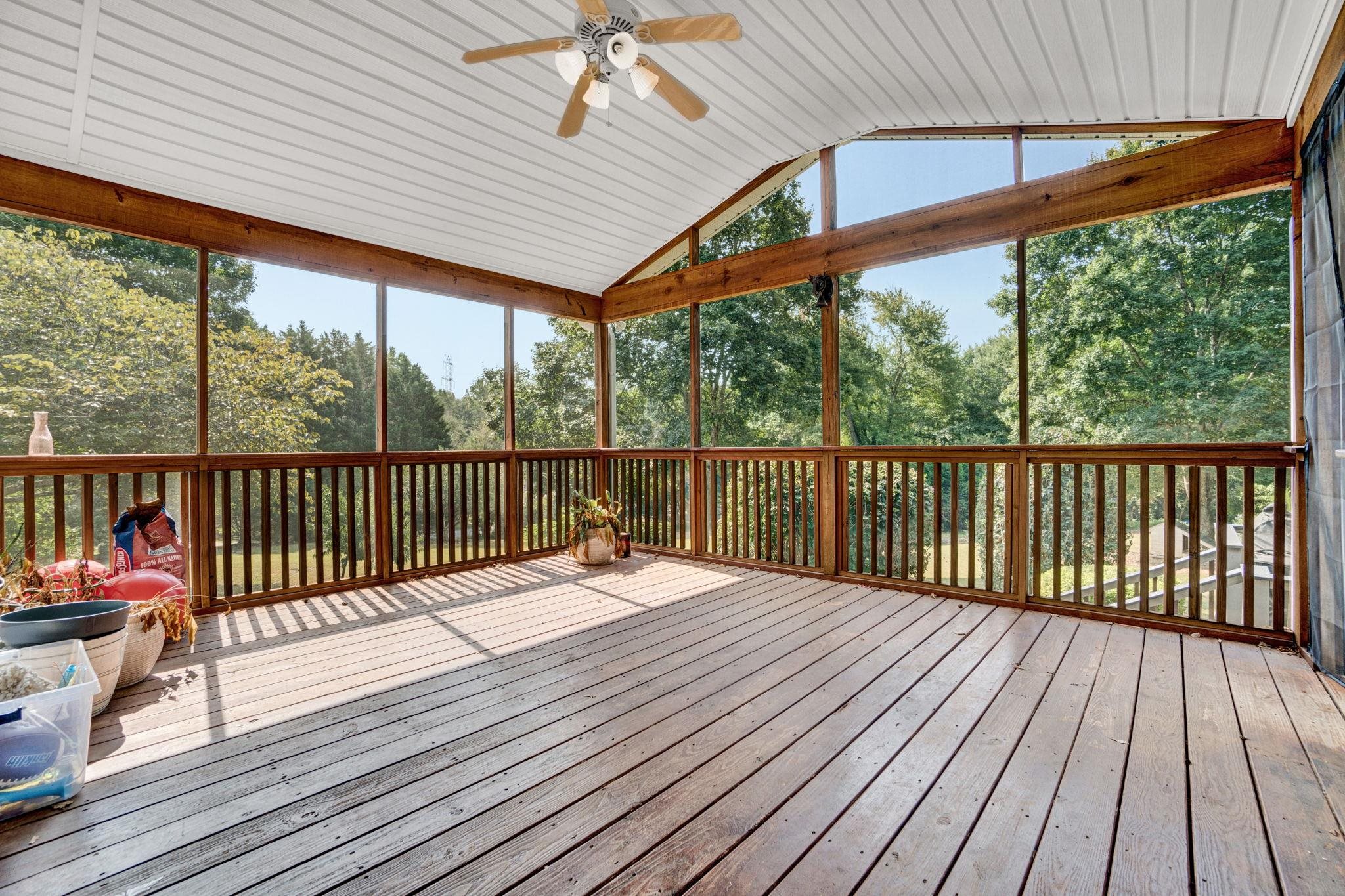 10 Woodsage Court Property Photo 39