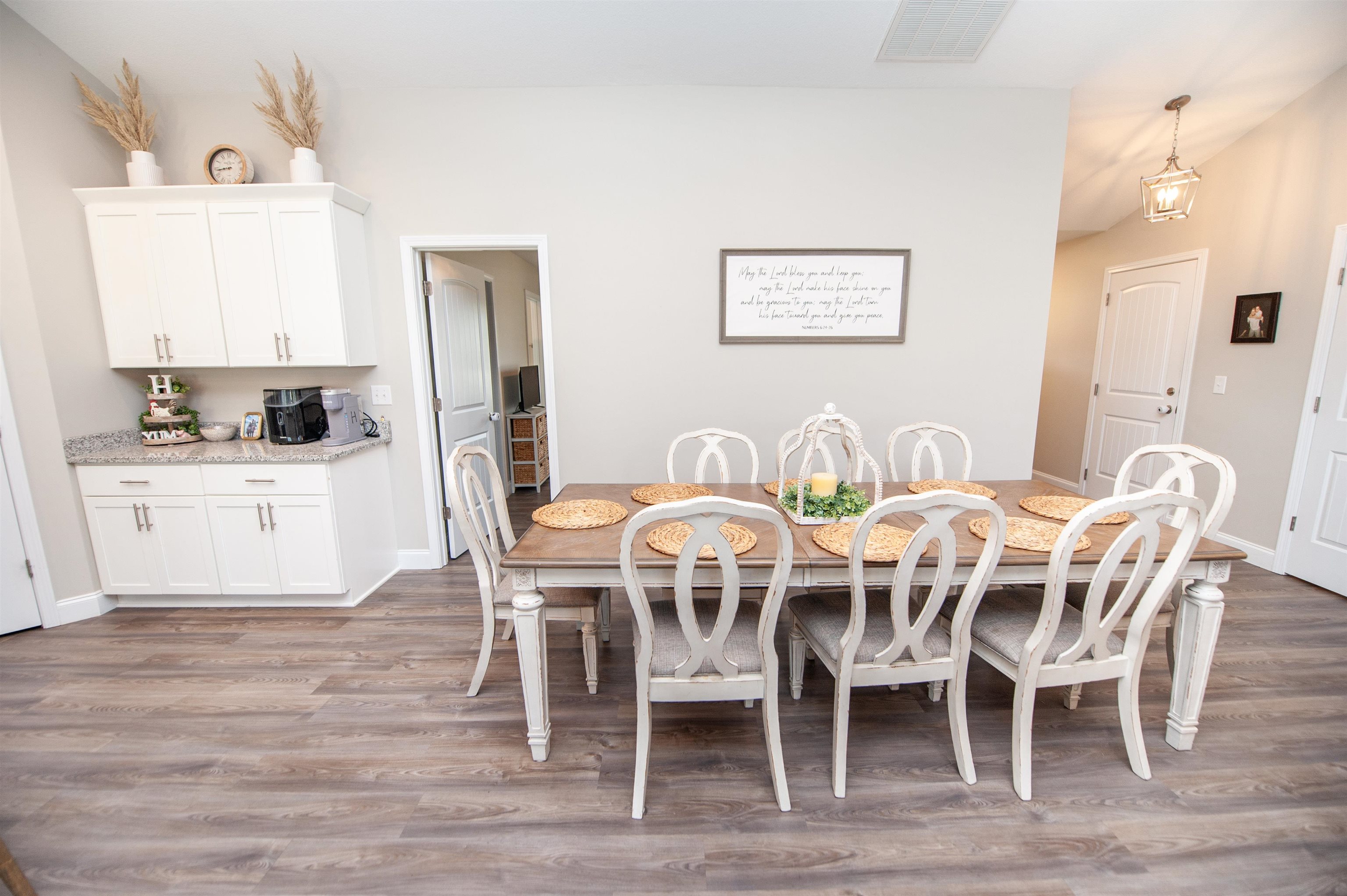 529 Life Lane Property Photo 7