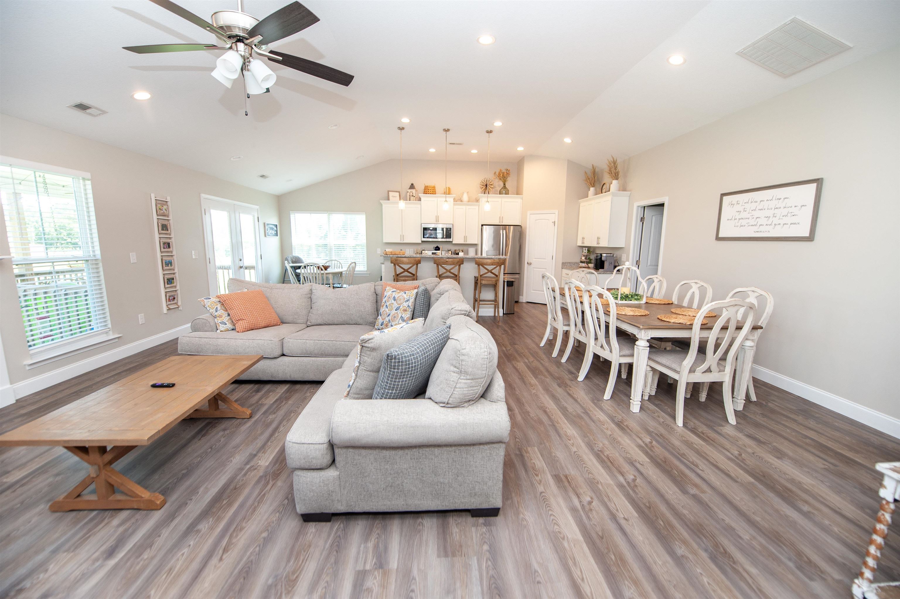 529 Life Lane Property Photo 8