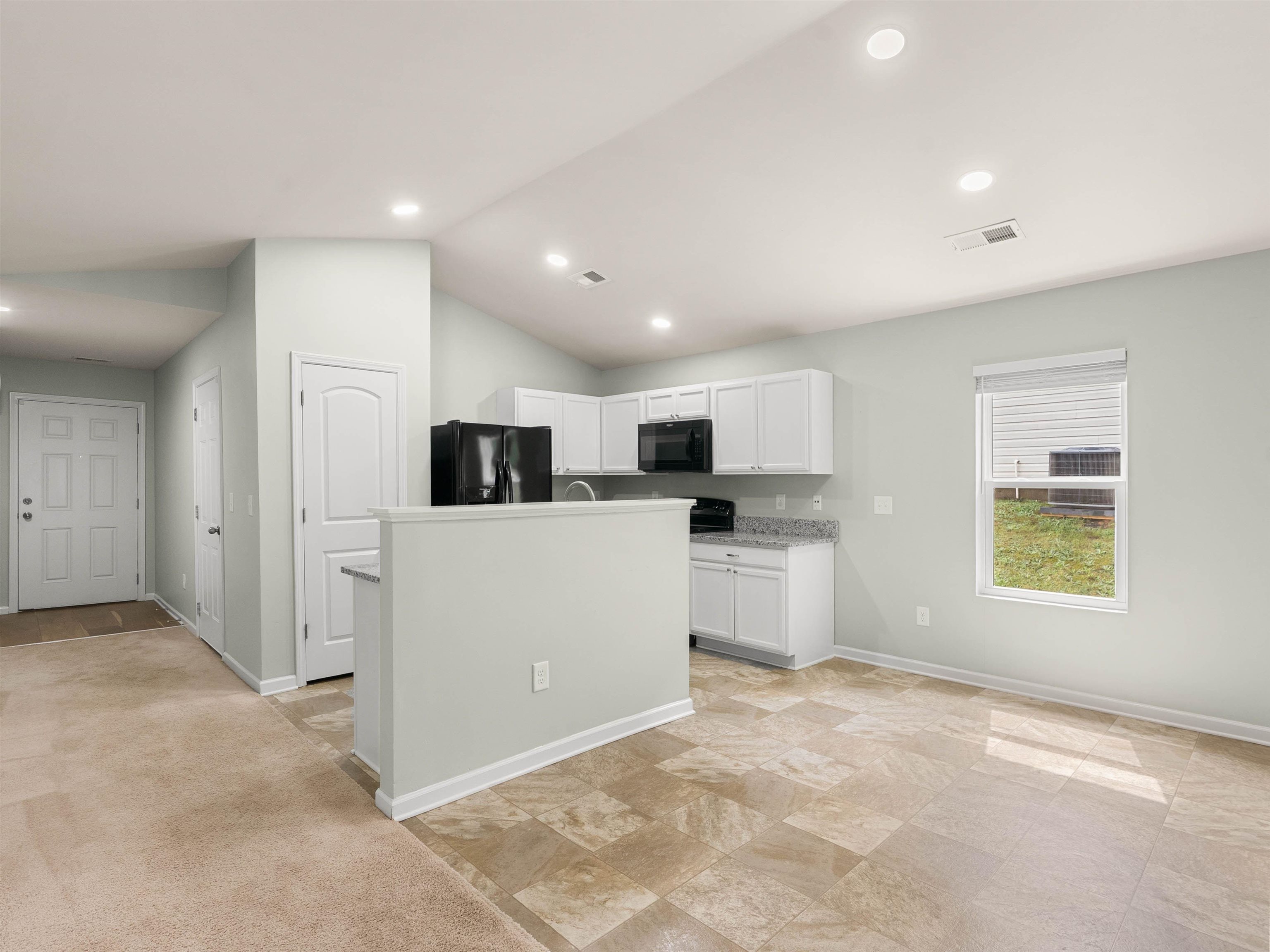 150 Evvalane Drive Property Photo 8