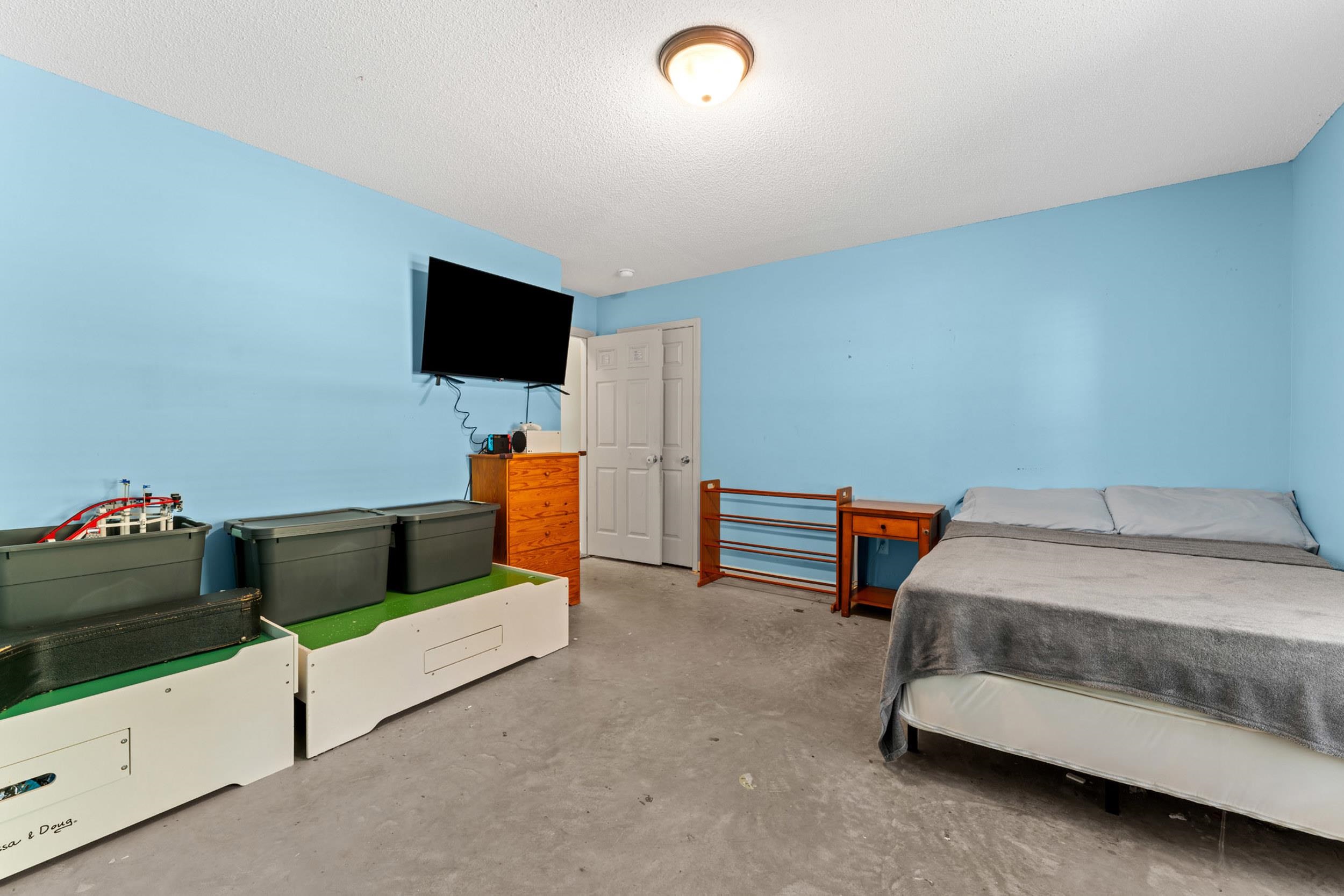 217 Shady Spring Way Property Photo 24