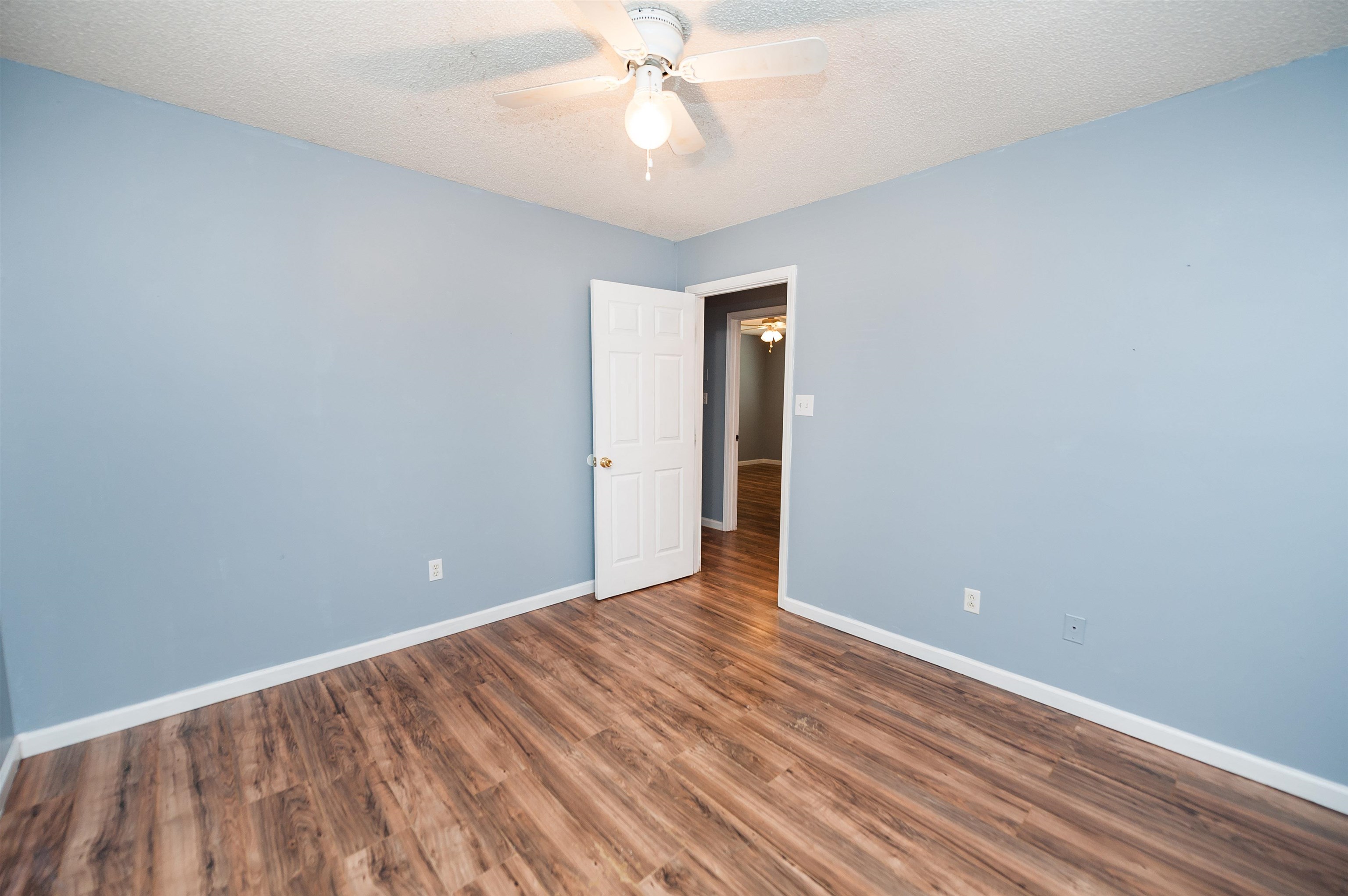 290 Cedar Canyon Dr. Property Photo 16
