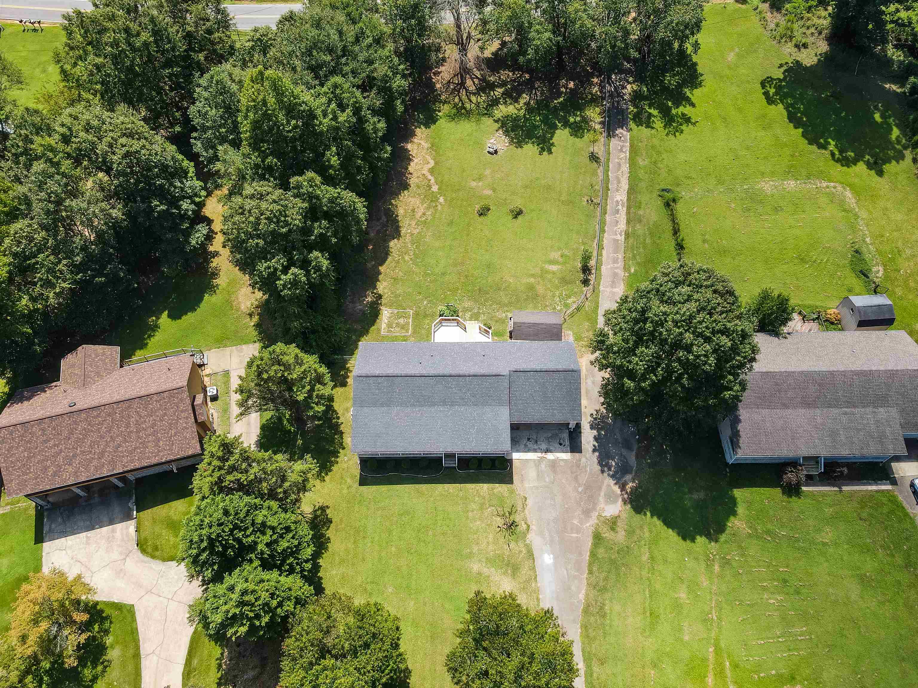 290 Cedar Canyon Dr. Property Photo 32