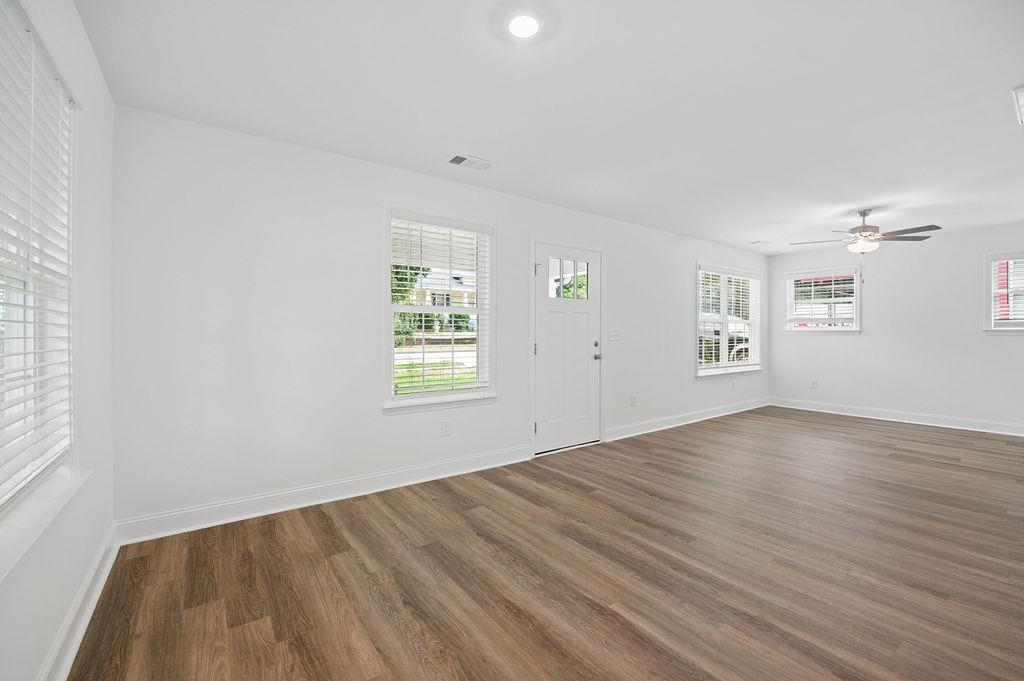 779 Leonard Street Property Photo 13