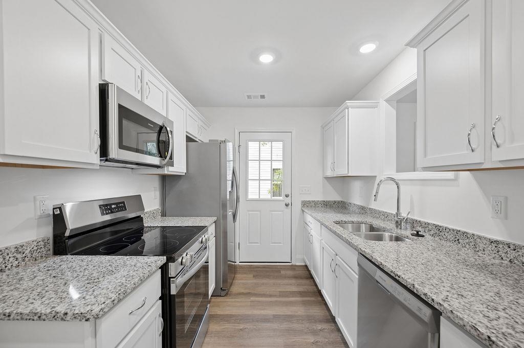779 Leonard Street Property Photo 17