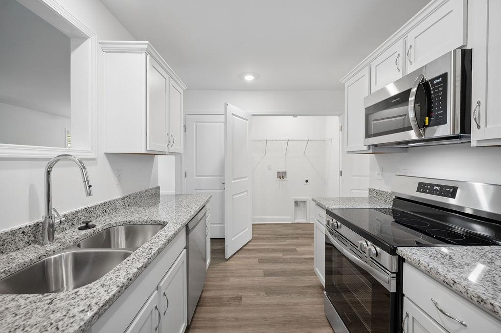779 Leonard Street Property Photo 20