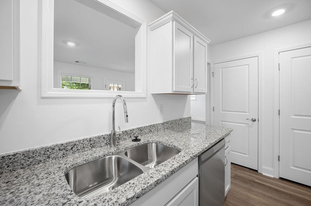 779 Leonard Street Property Photo 23