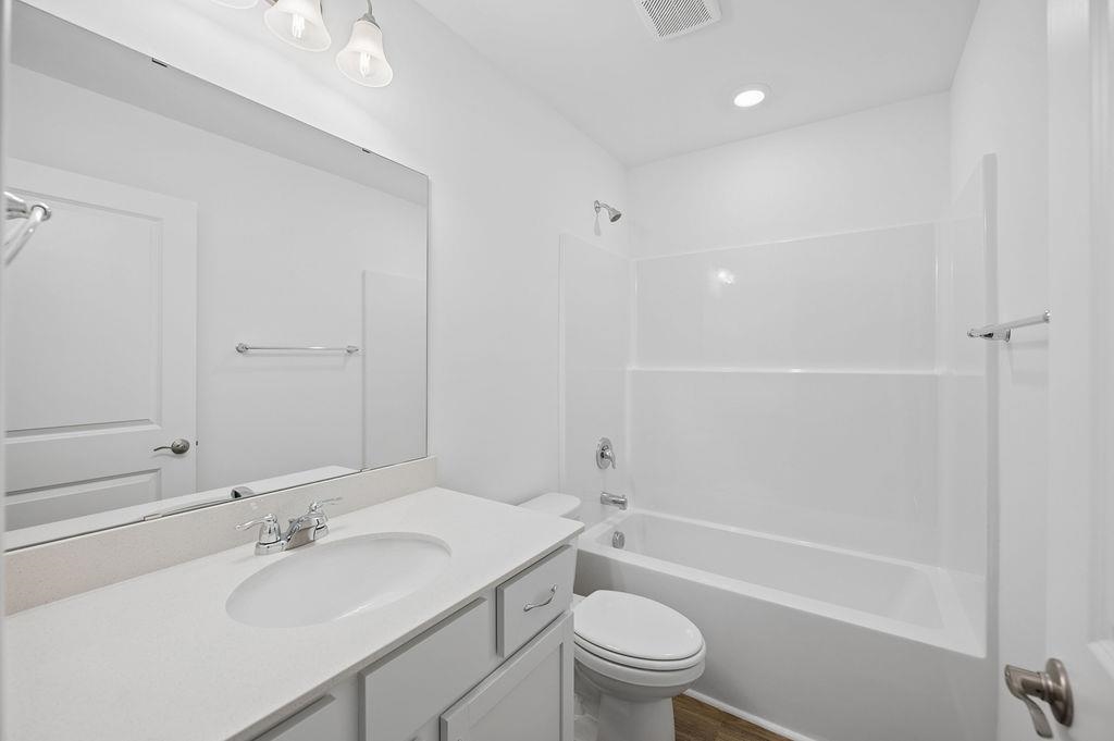 779 Leonard Street Property Photo 25