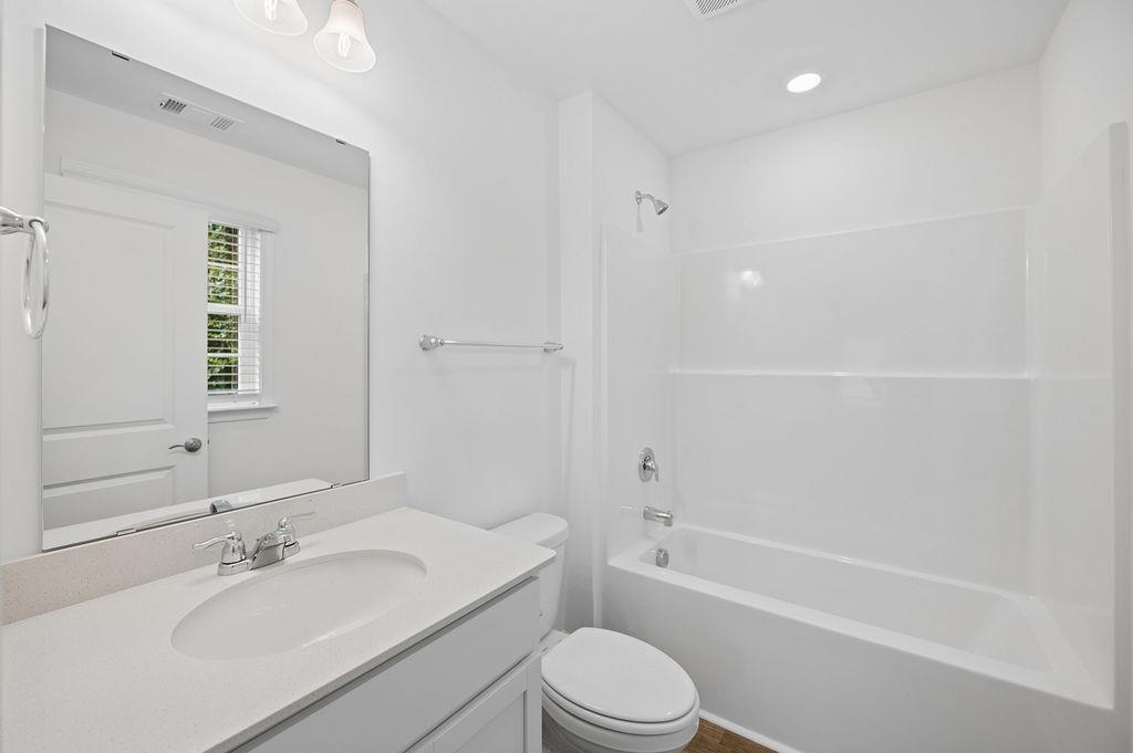 779 Leonard Street Property Photo 31