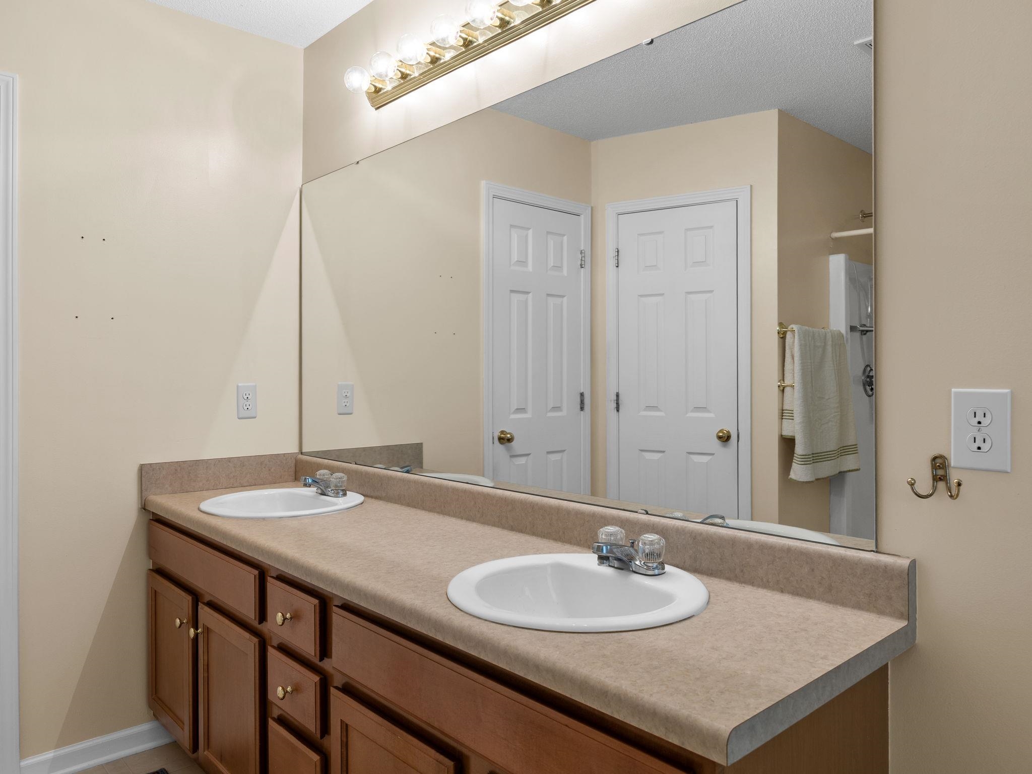 104 Bermuda Lane Property Photo 31