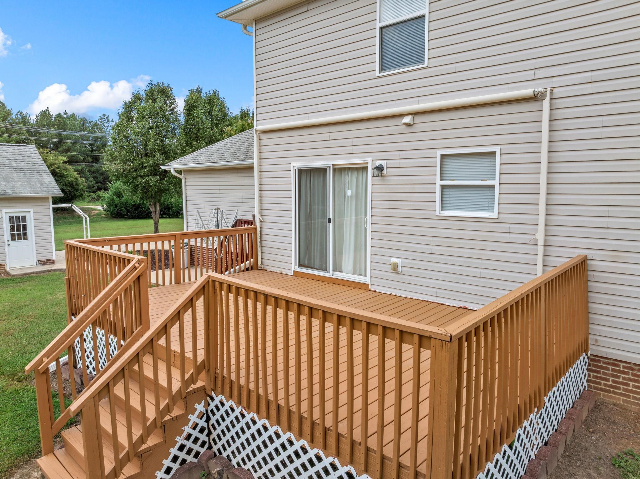 104 Bermuda Lane Property Photo 38