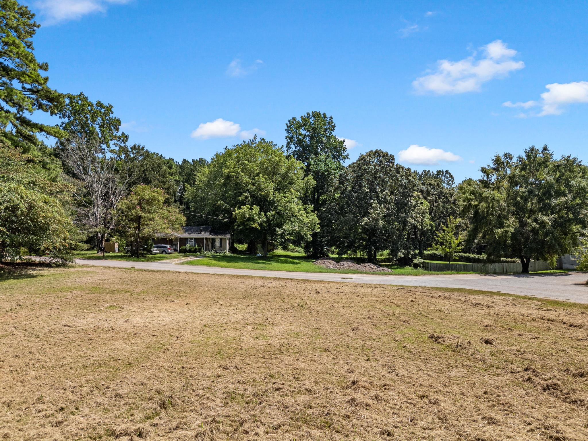 32 Brookville Drive Property Photo 21
