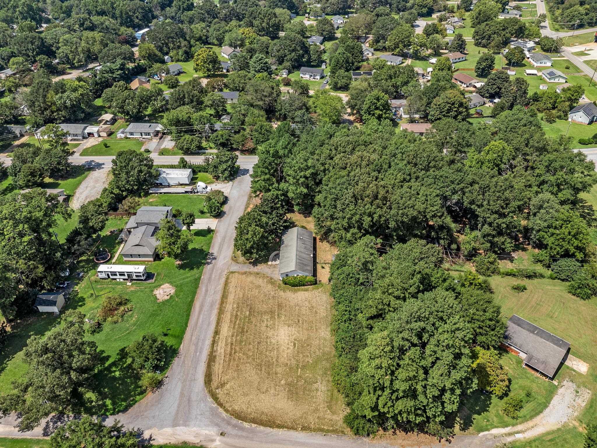 32 Brookville Drive Property Photo 31