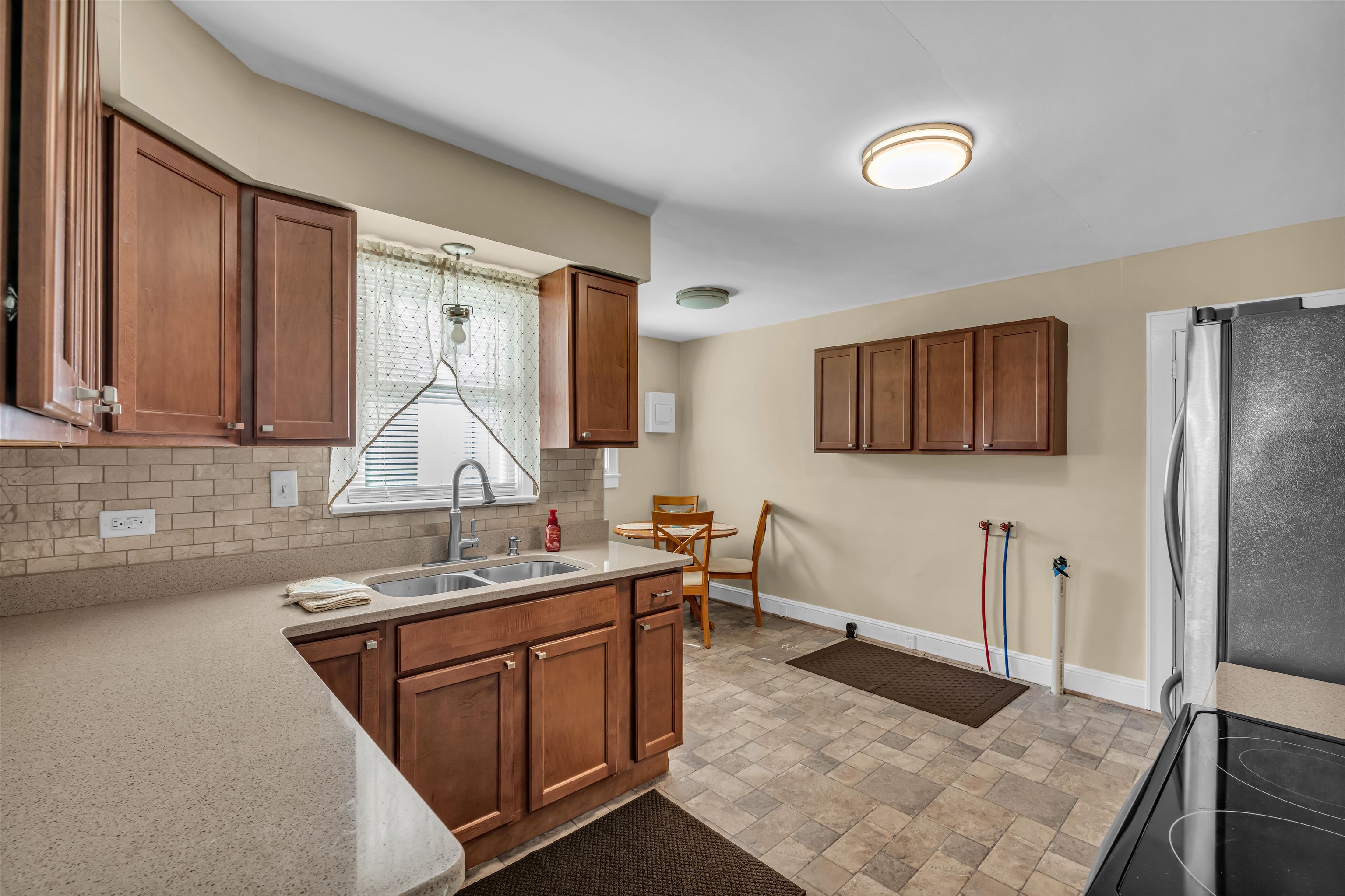 127 S Cleveland Park Property Photo 6
