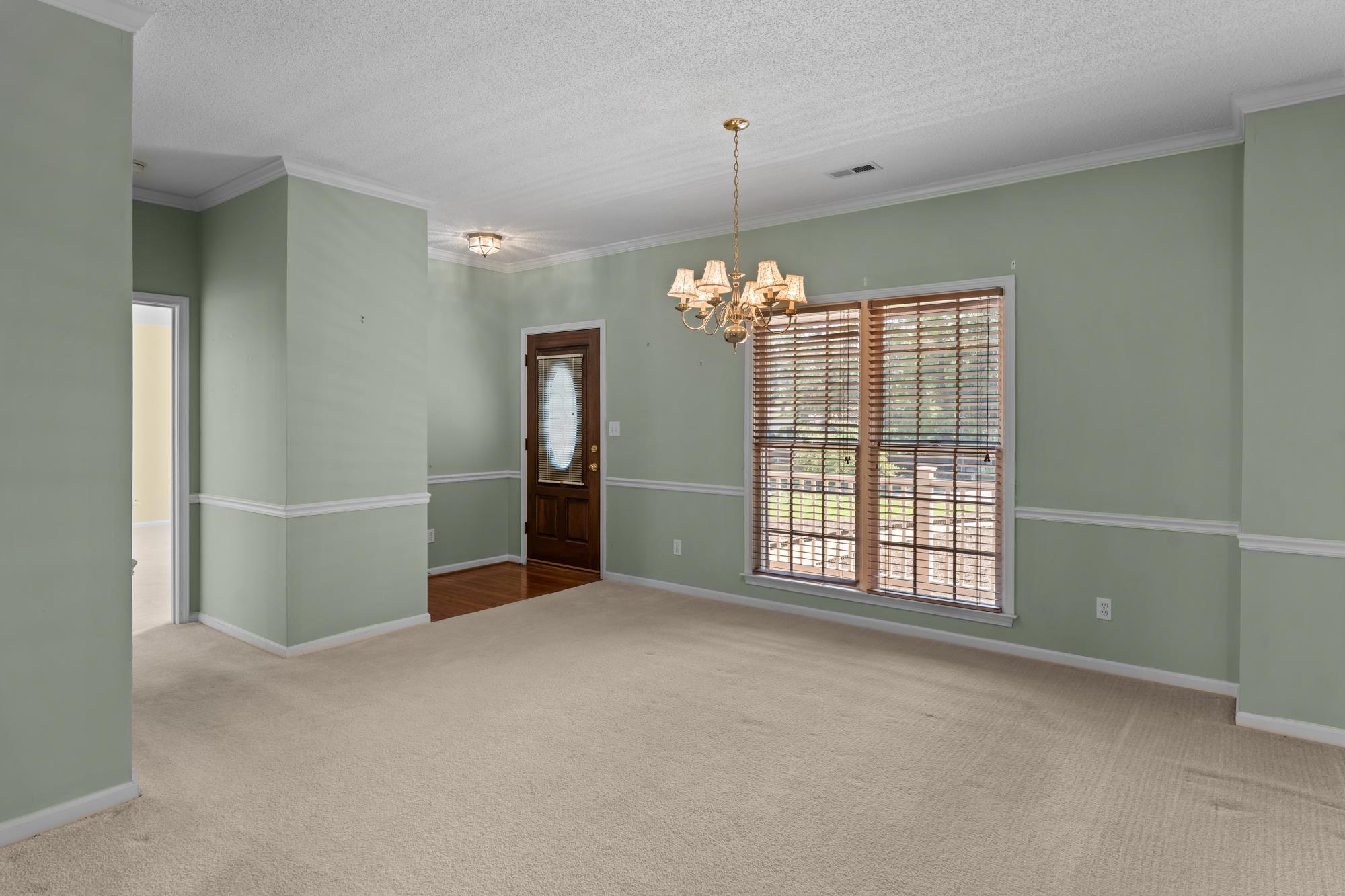 168 S Lake Emory Drive Property Photo 3