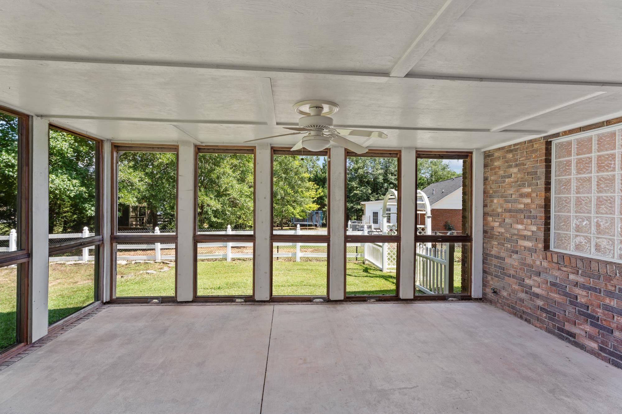 168 S Lake Emory Drive Property Photo 18